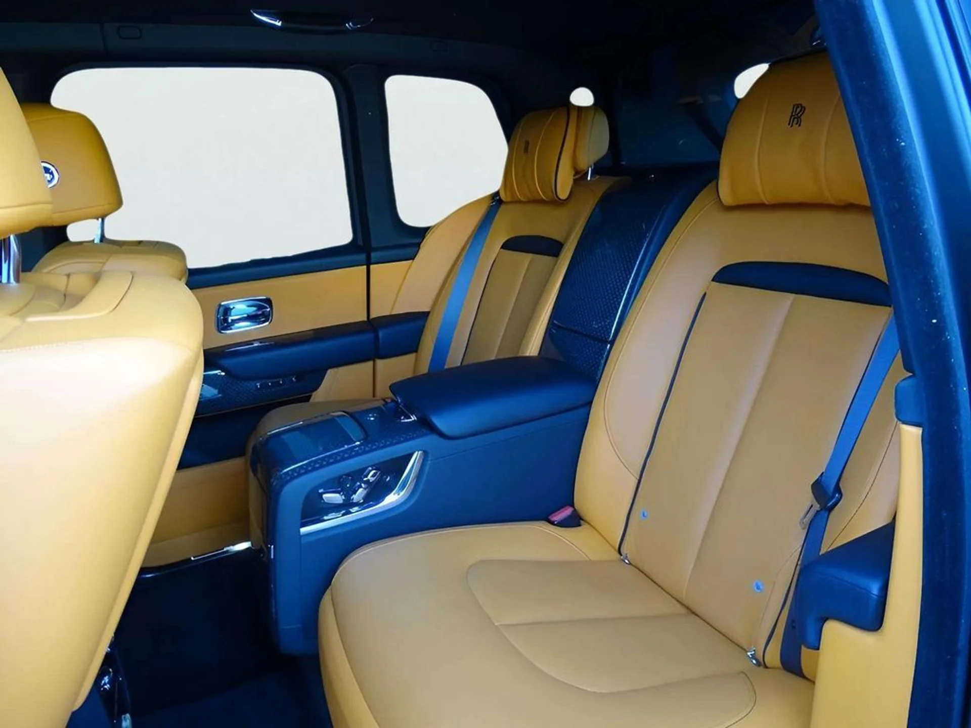 mph009_2153958670_cde7db66b4c7029f2e1e4a81a71c30c9x_d2f512ca83