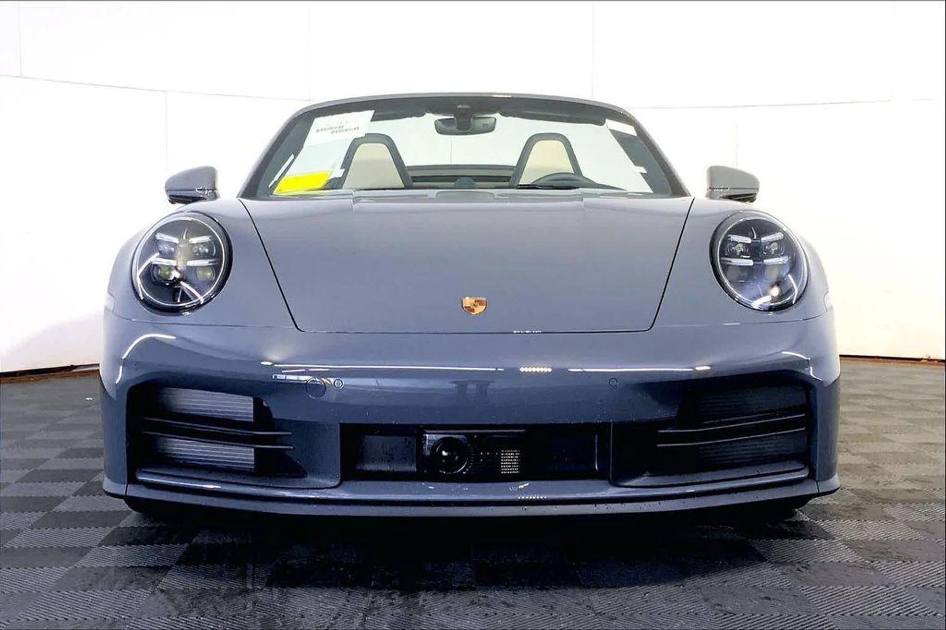 mph009_2153974743_yij_Gbf_XHU_62_AR_Il_T4avs_BA_Pn_Les_22aed58cdf