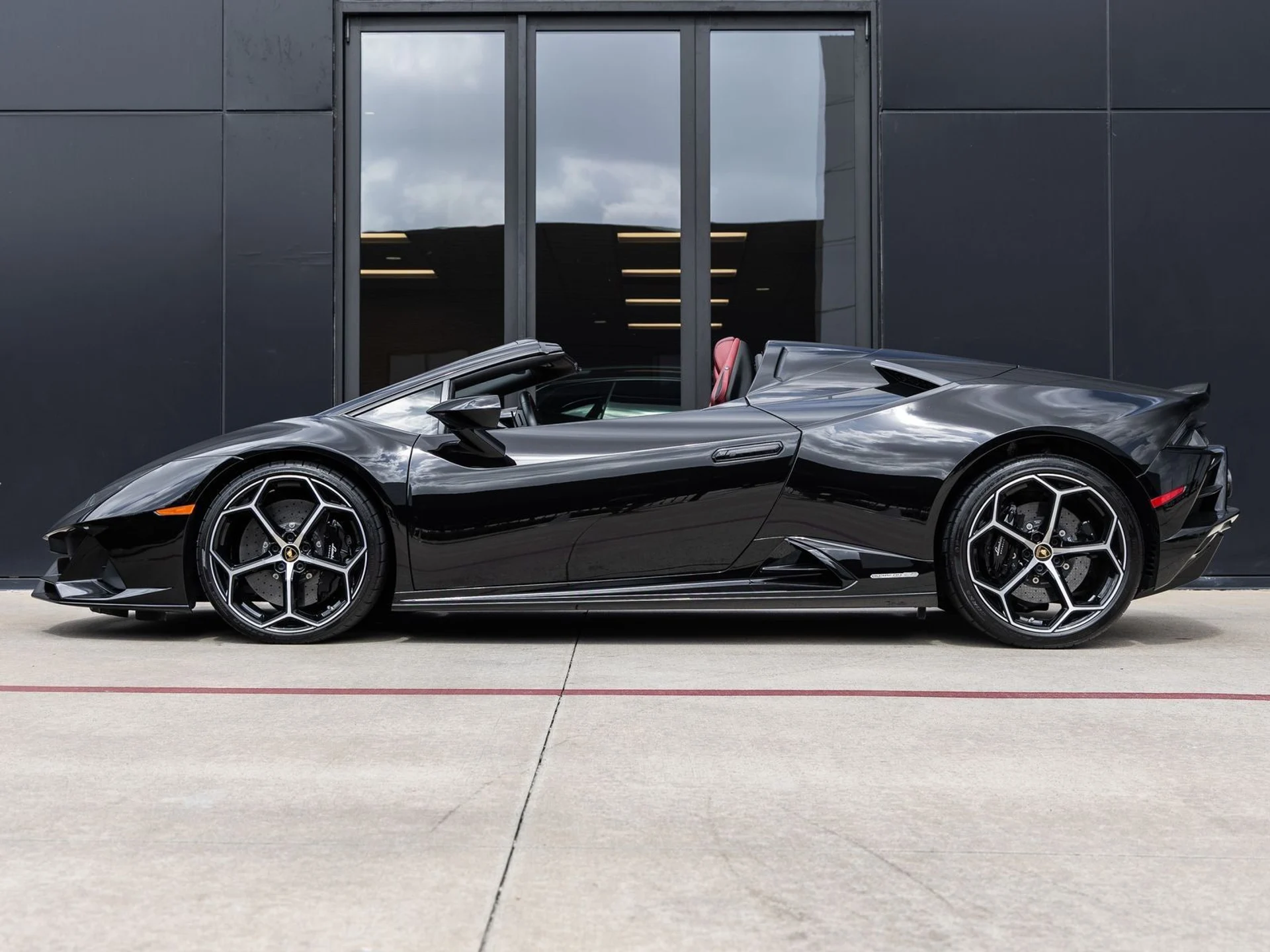 mph009_215978198_10_bcb0bf5821