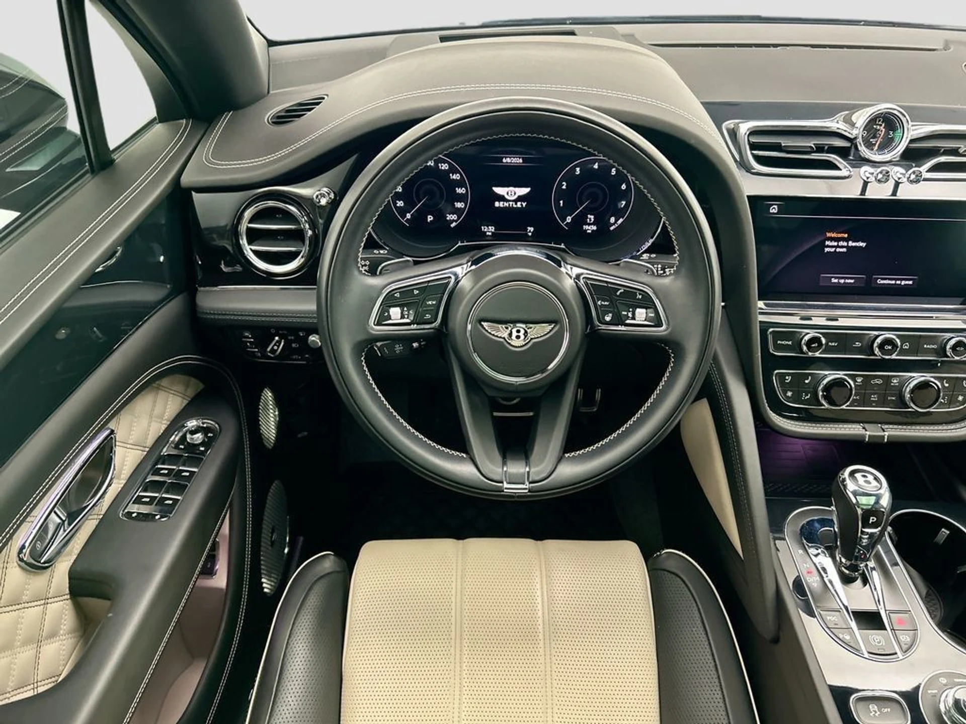 mph009_2159862138_used_2021_bentley_bentayga_v8awd_8119_23037216_10_1024_dba8a0c015