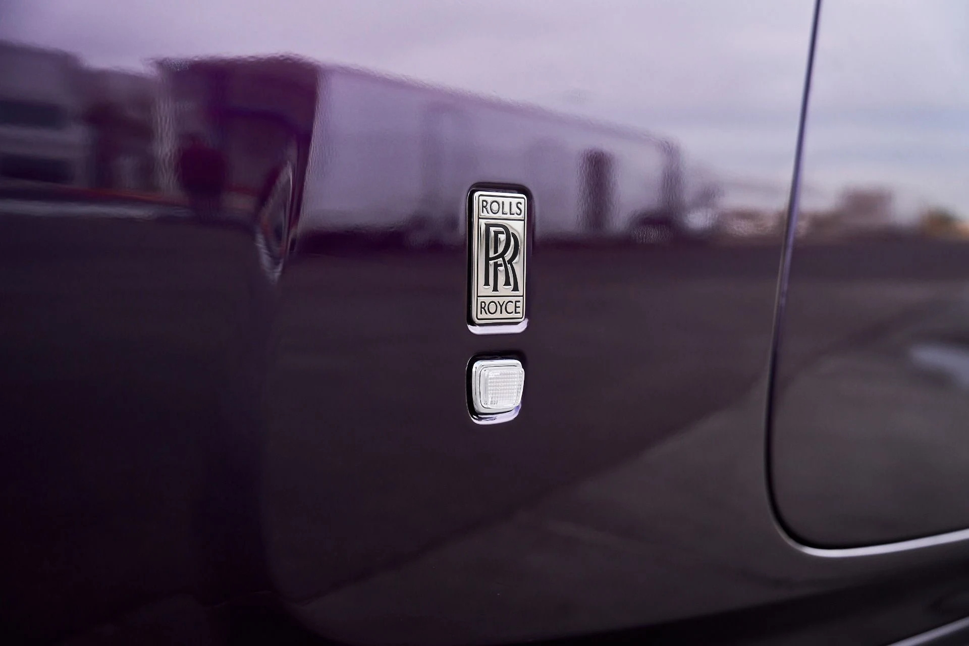 mph009_2160760165_Used_2008_Rolls_Royce_Phantom_Drophead_Coupe_Base_1769135981_f28ee40511