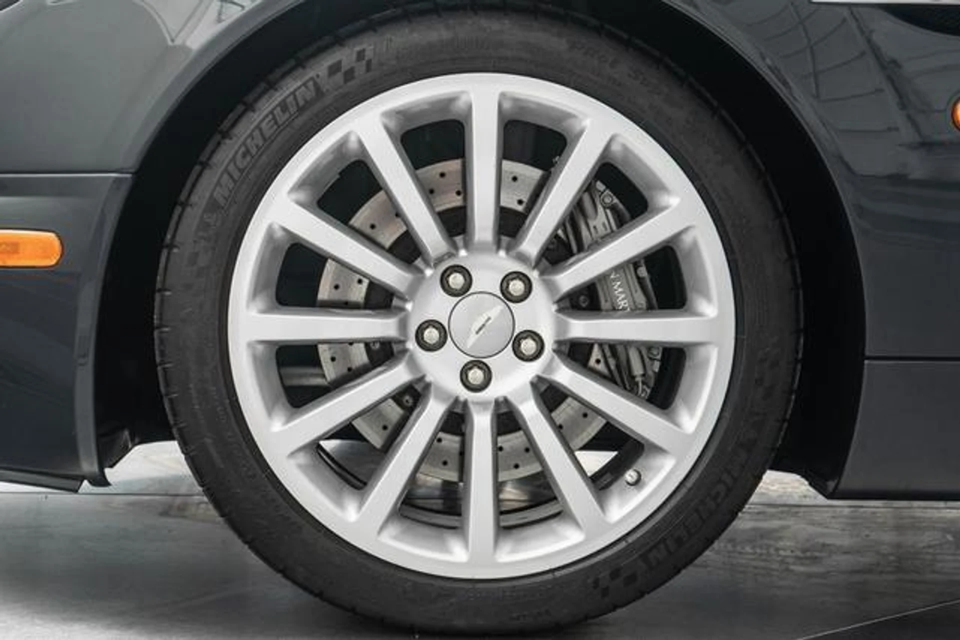 mph009_2163078218_Bjb_O_Od_I9vel_C_Kj_Vgfxtnxe_y4zw_ef756de76c