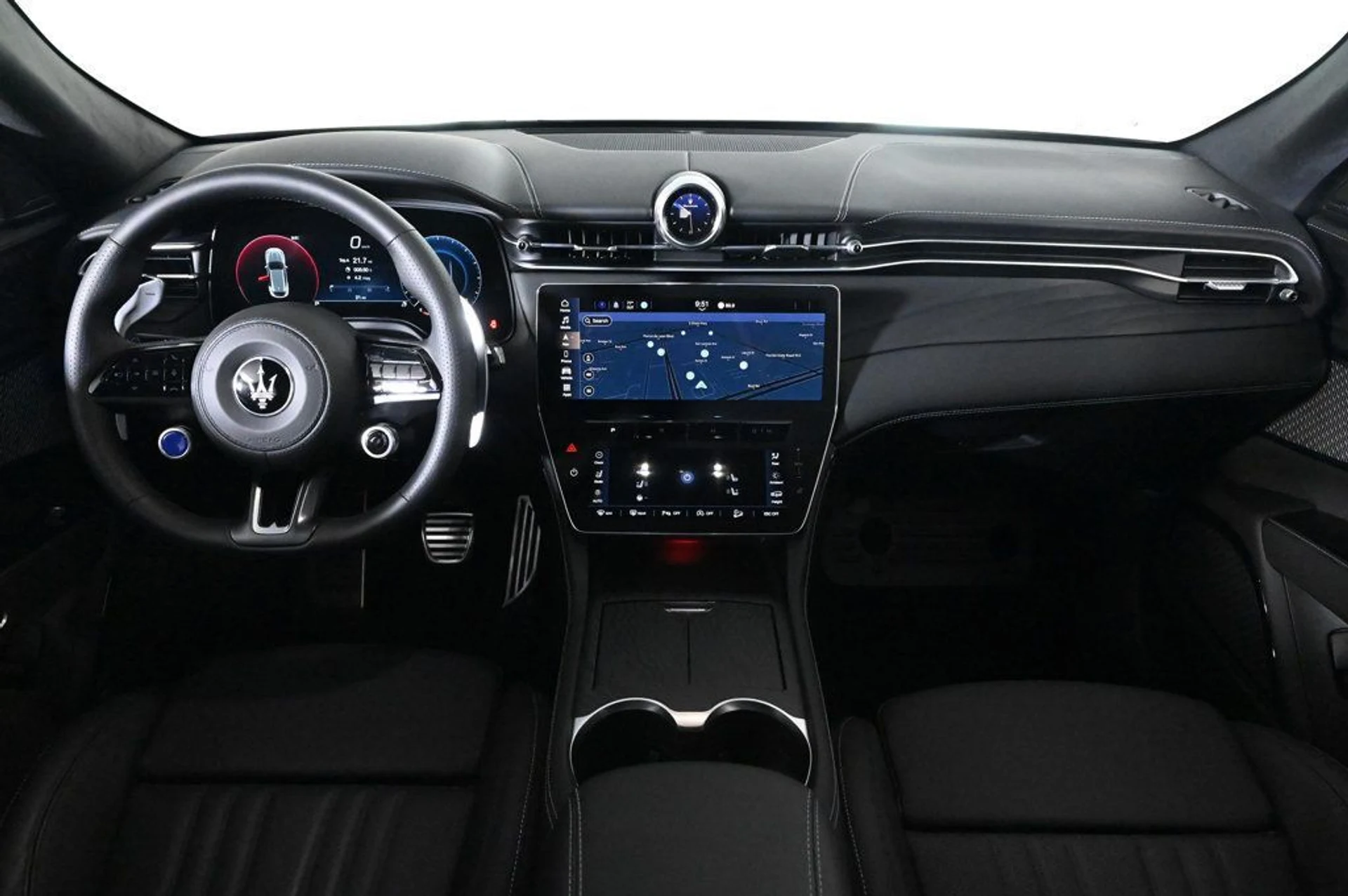 mph009_2179943049_new_2026_maserati_grecale_modena_11350_22995345_9_1024_04016874a2