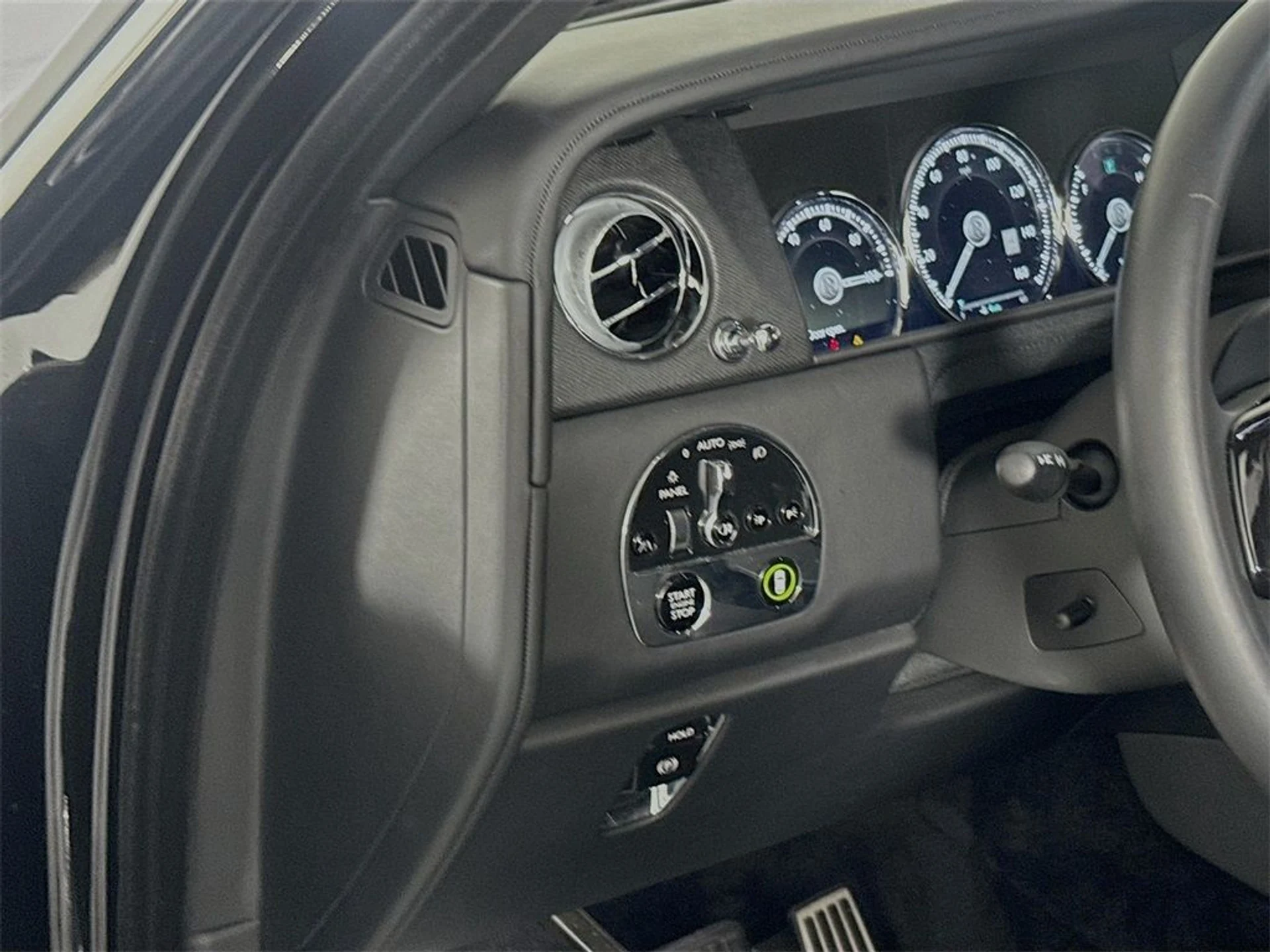 mph009_219534961_65bb0a4bc32e9be62a375ad44fd2789f_4c65160d85