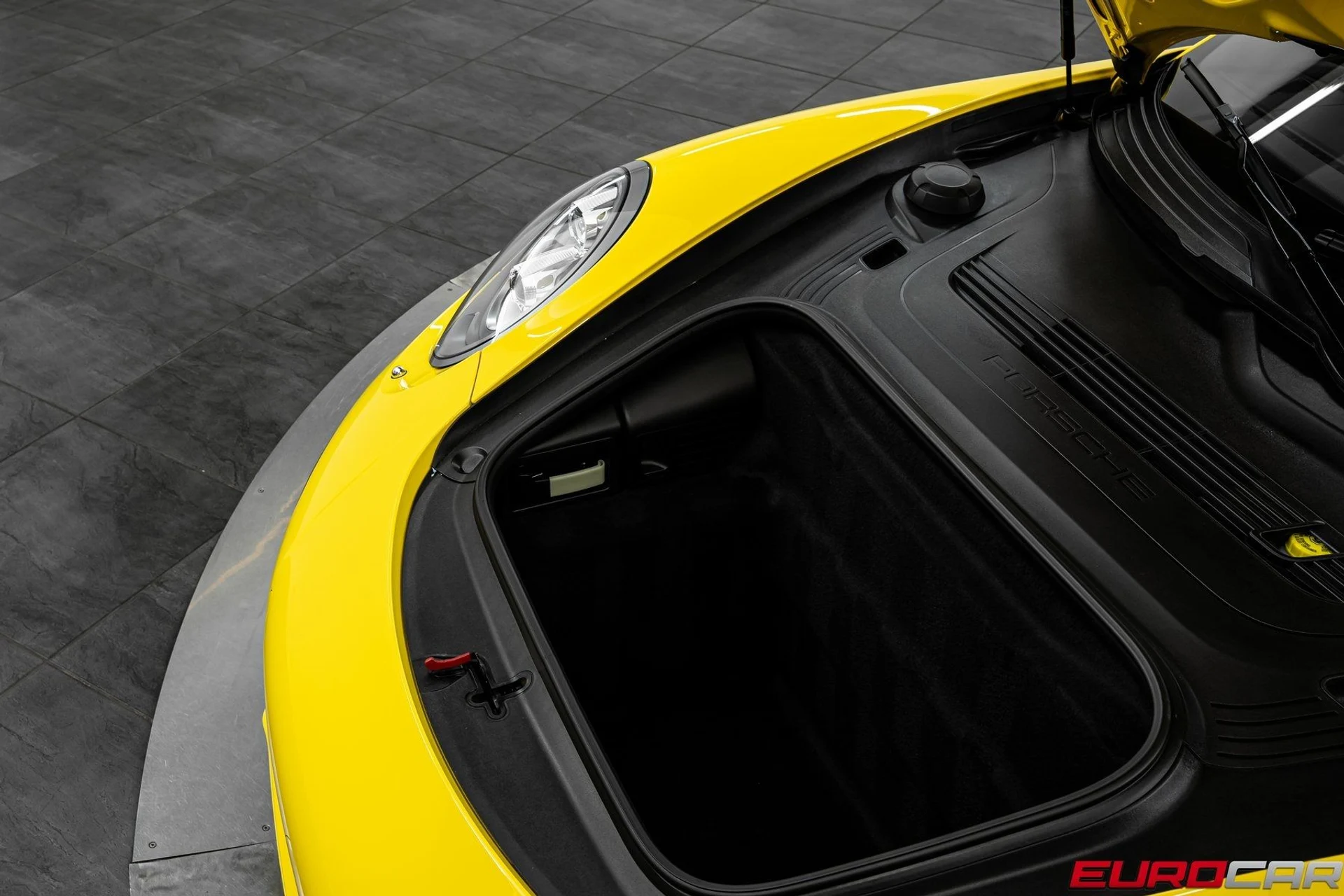 mph009_2201442569_image_10_2db2e02783