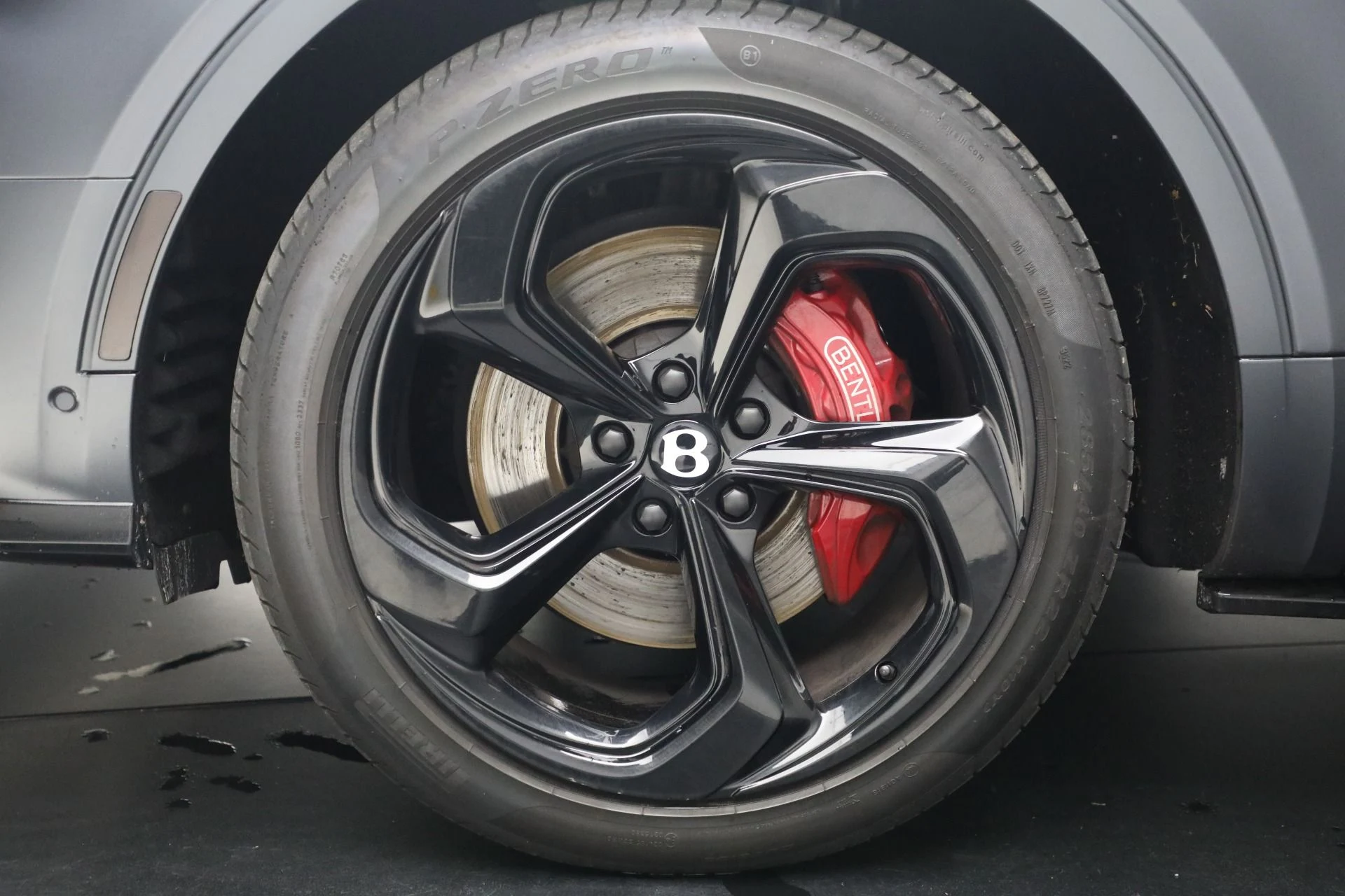 mph009_2205245103_Used_2023_Bentley_Bentayga_S_V8_1764971299_6060448ae8