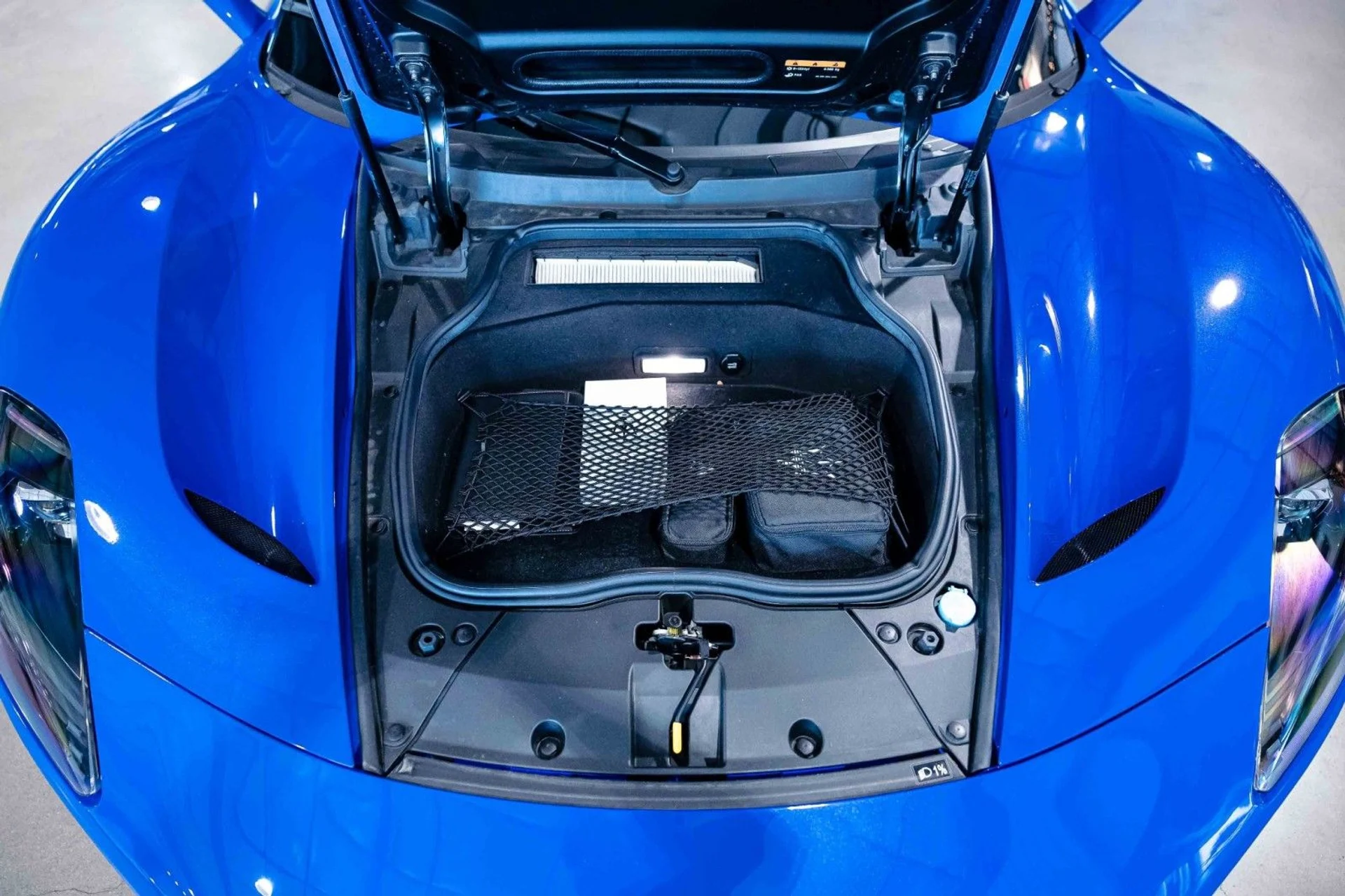 mph009_221350414_Og_7fc409aece