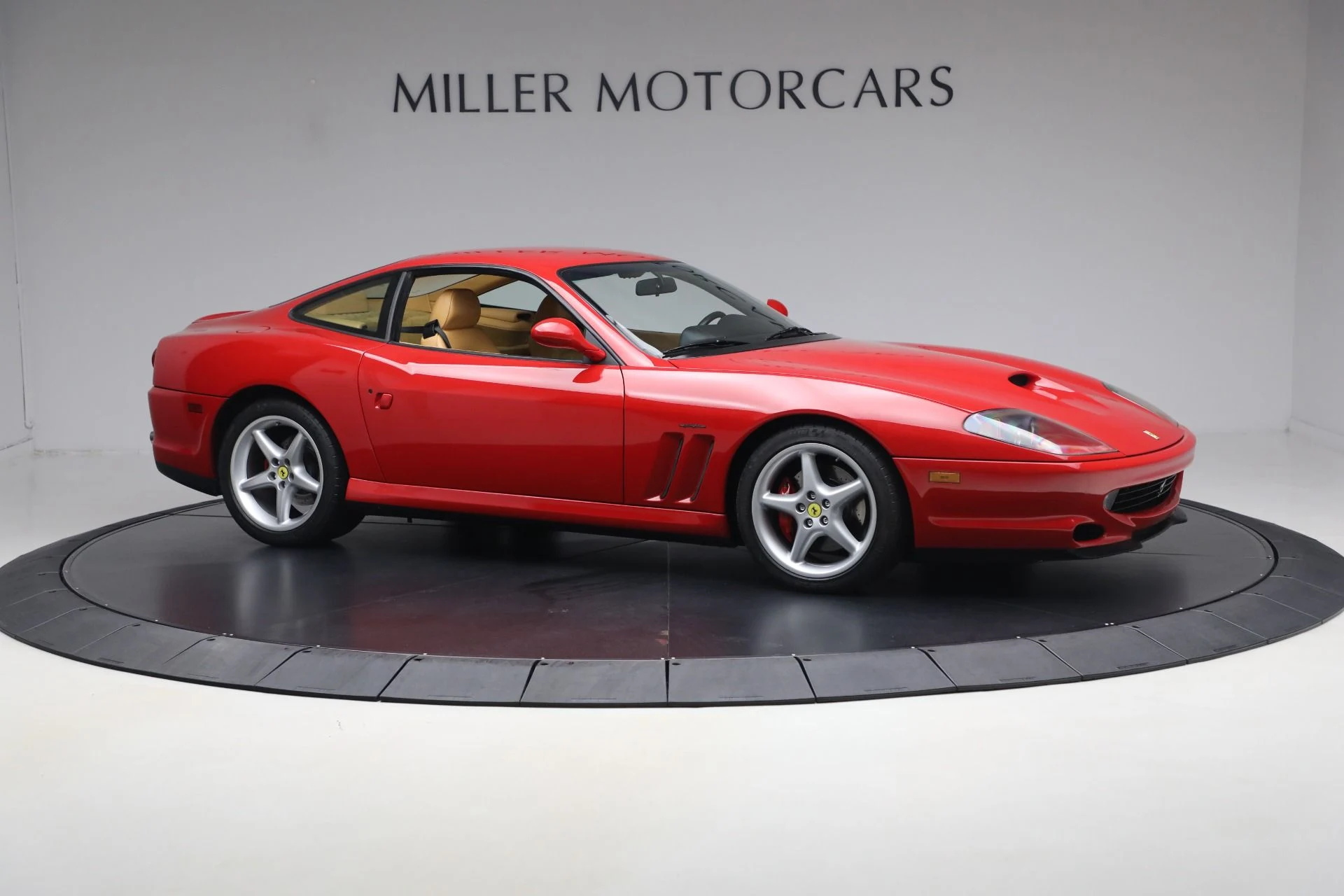 mph009_2217098989_Used_2000_Ferrari_550_Maranello_1789139800_943498303a