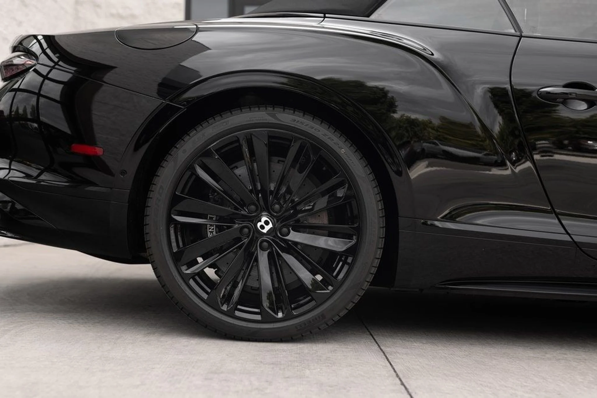 mph009_2226979650_fe1faf9b2b83c48e49588cfef3676869x_e4c952f1fa