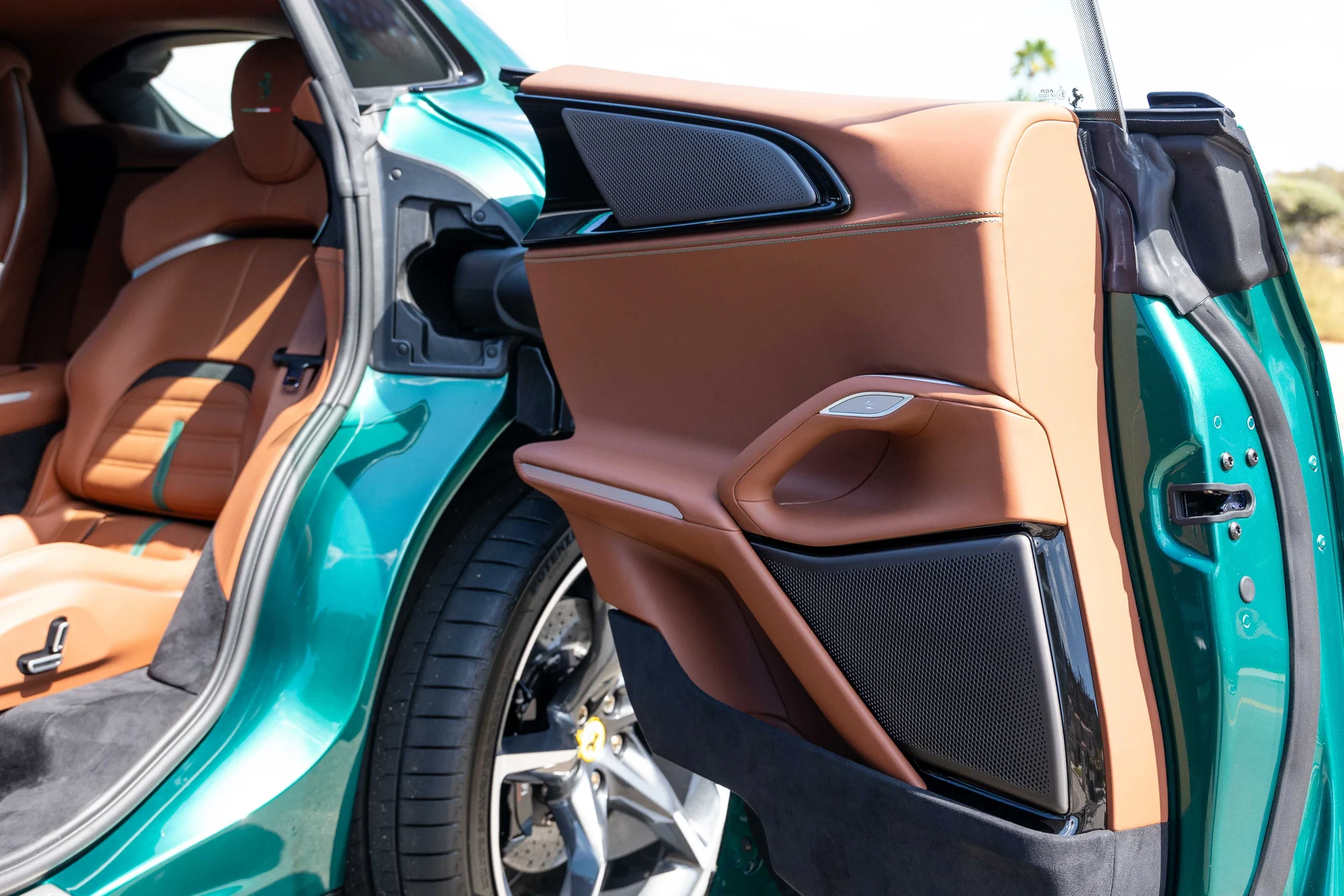 mph009_2227250868_db43136d505f340cd76eba4af931a7b5_cbd24c1b30