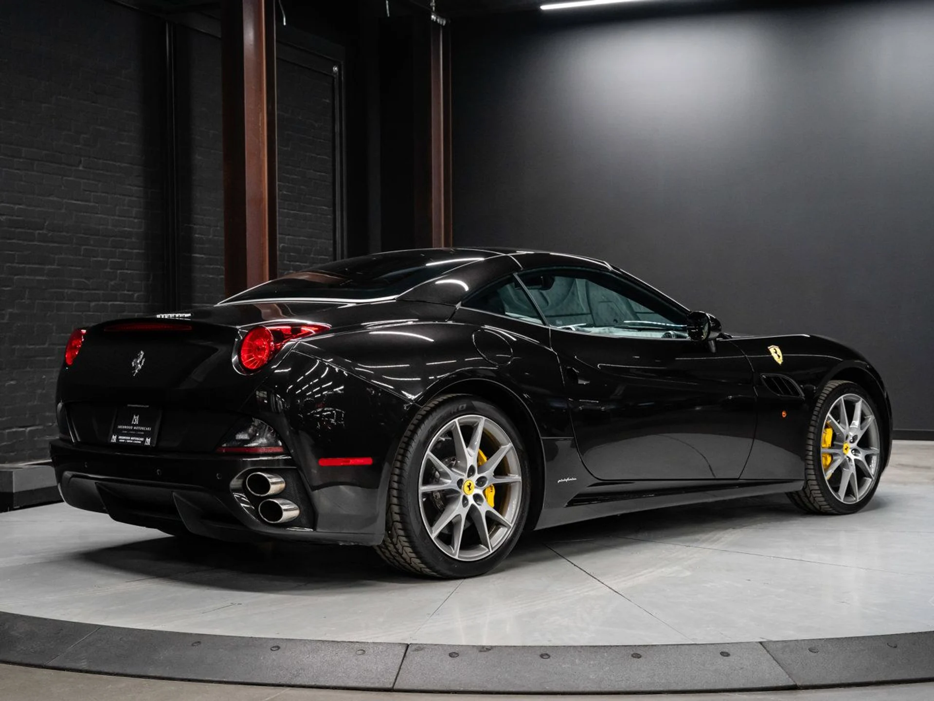 mph009_2229644711_ferrari_california_2011_c96421779d