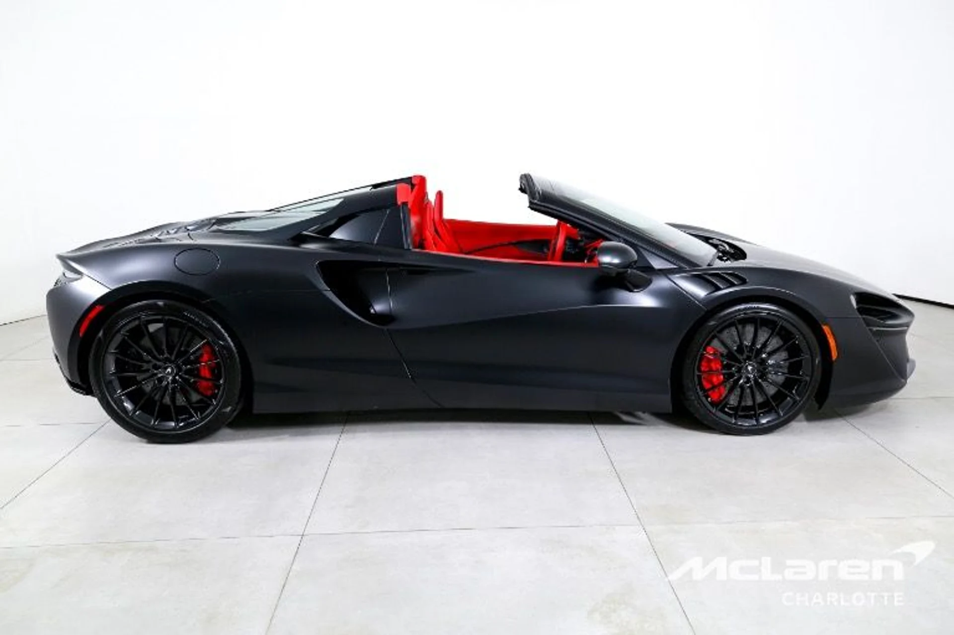 mph009_2233055054_Used_2025_Mc_Laren_Artura_Spider_Tech_Lux_bbf5e5445c