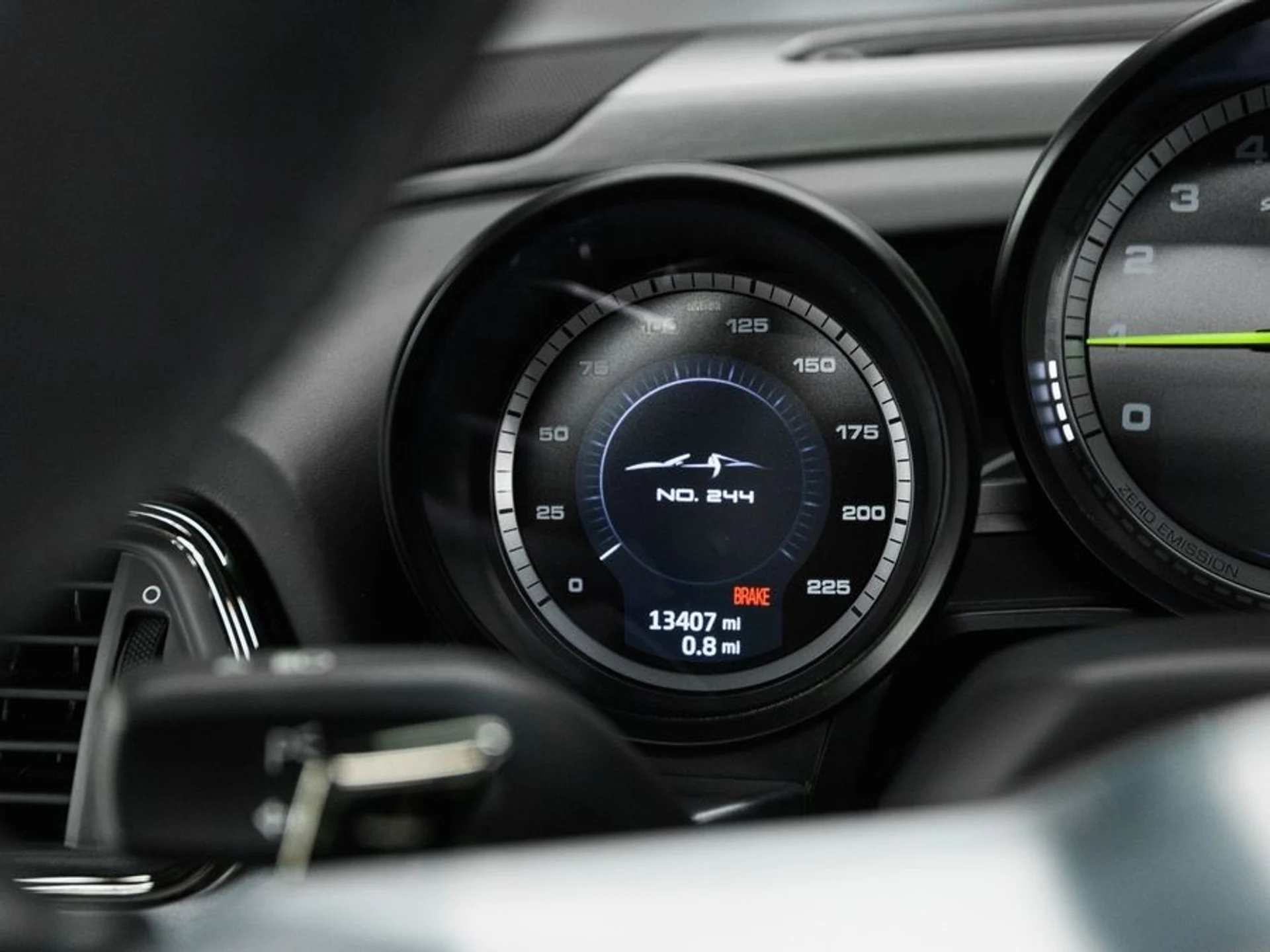 mph009_2234470528_61d8be8d_4fb0_472a_b0bc_9219774856ab_e9760832fa