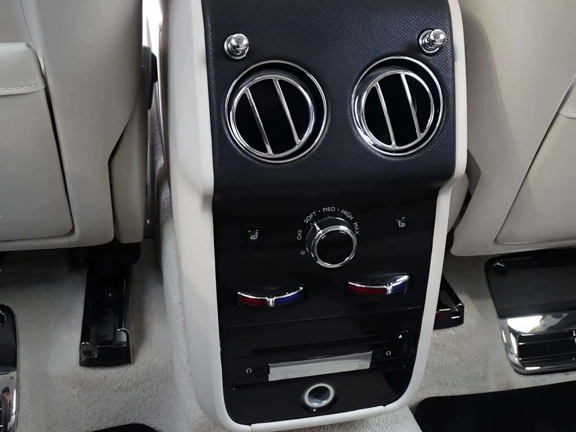 mph009_2238518608_ho39p2t0hgn6qk6honrpc5y227tc_06a81a4ed9