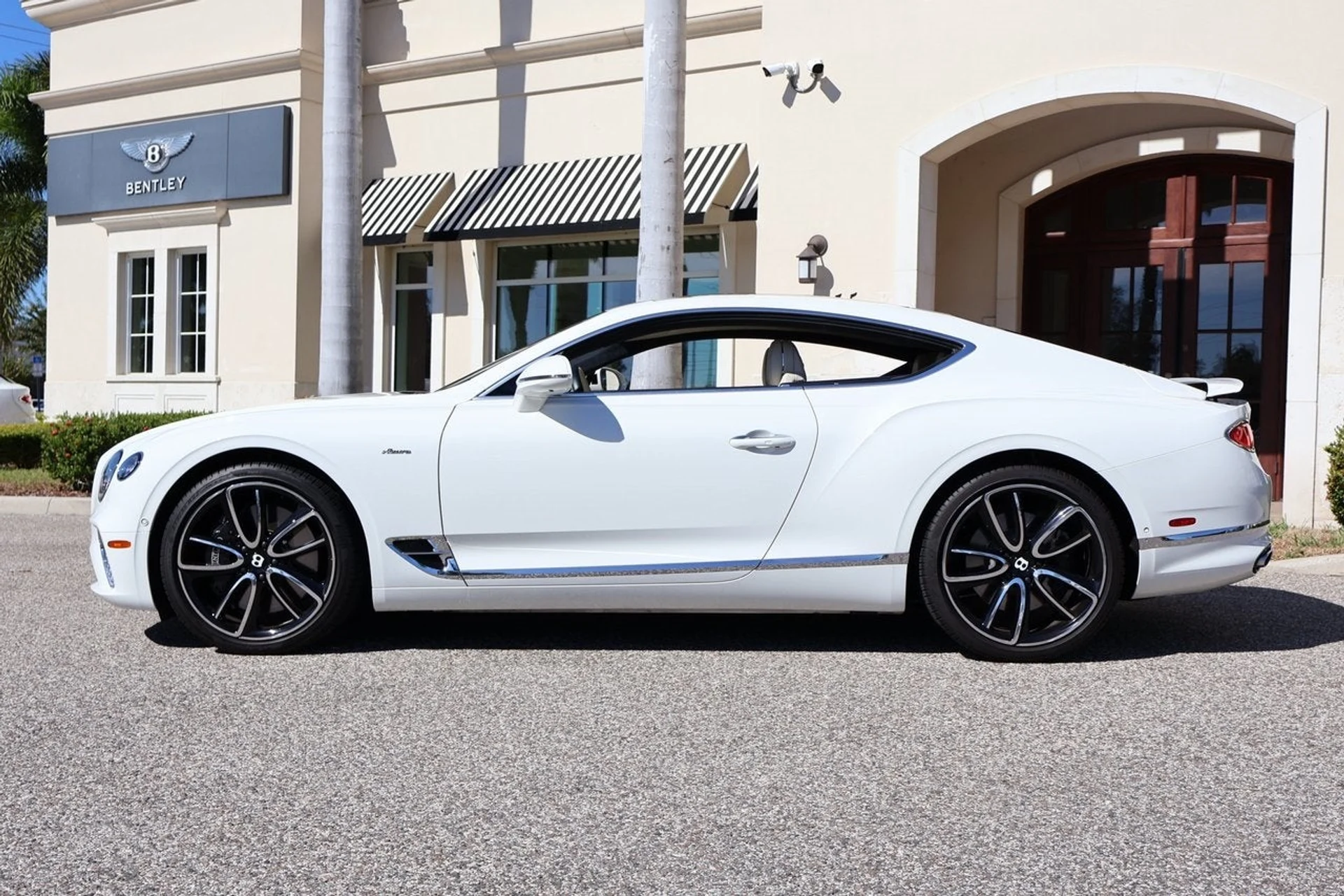 mph009_2242649360_10_2b2a798638