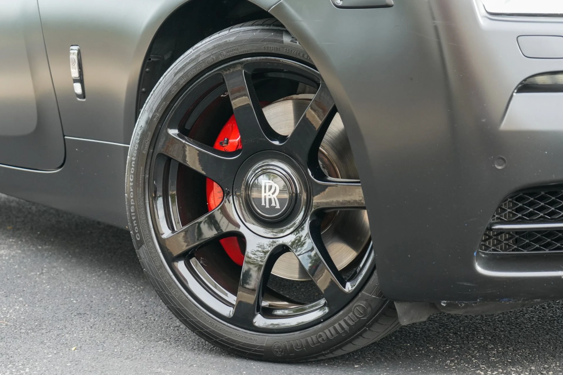 mph009_2245353225_Used_2015_Rolls_Royce_Wraith_1789768288_4c12405145