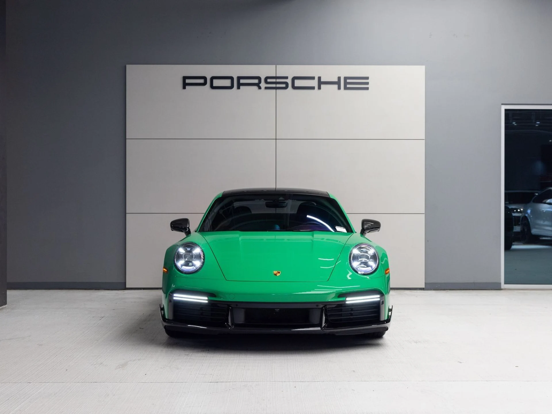 mph009_2258759119_10_83259ae590