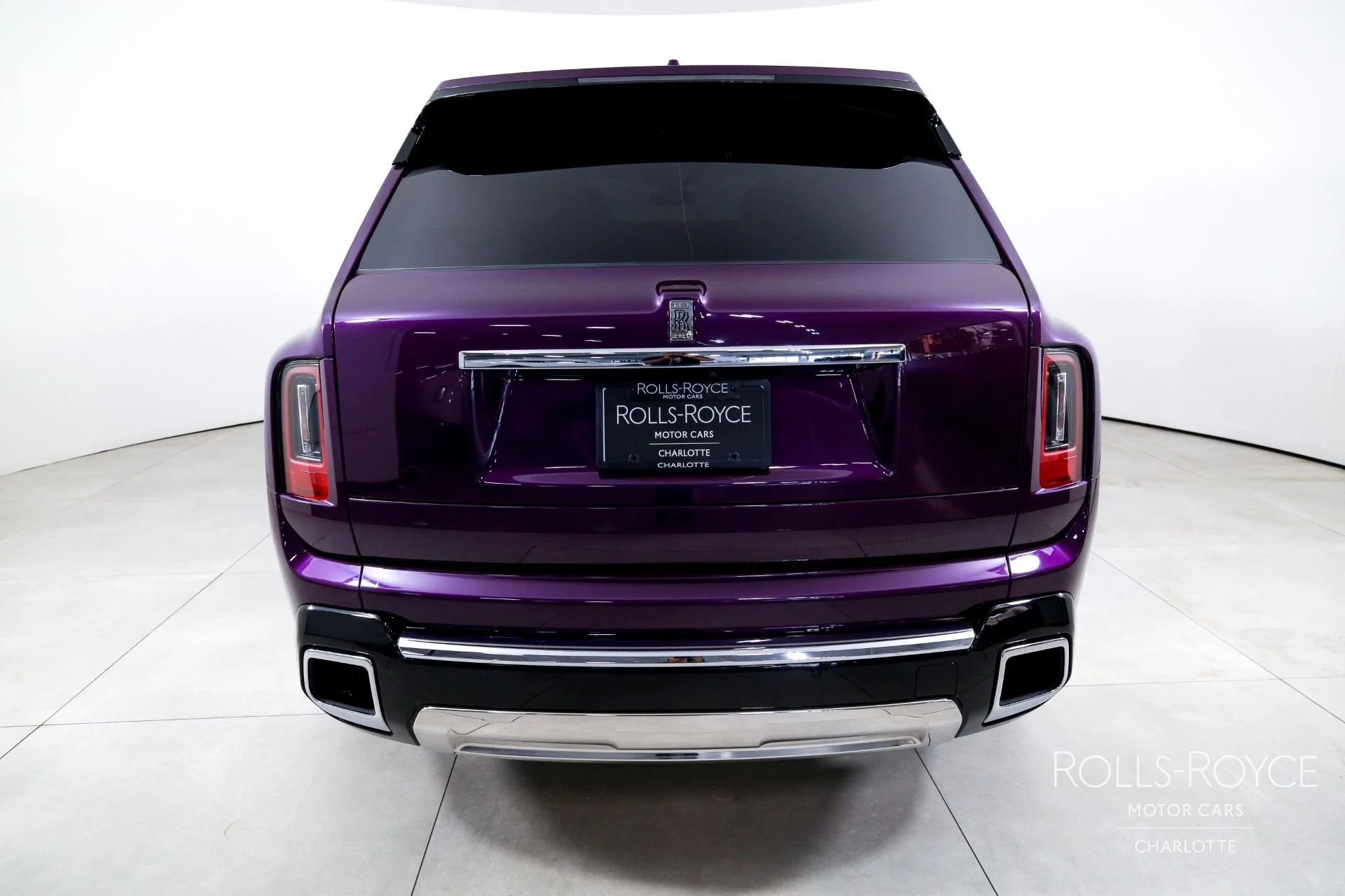 mph009_226086980_Used_2025_Rolls_Royce_Cullinan_1751556897_5c52ac4cf8