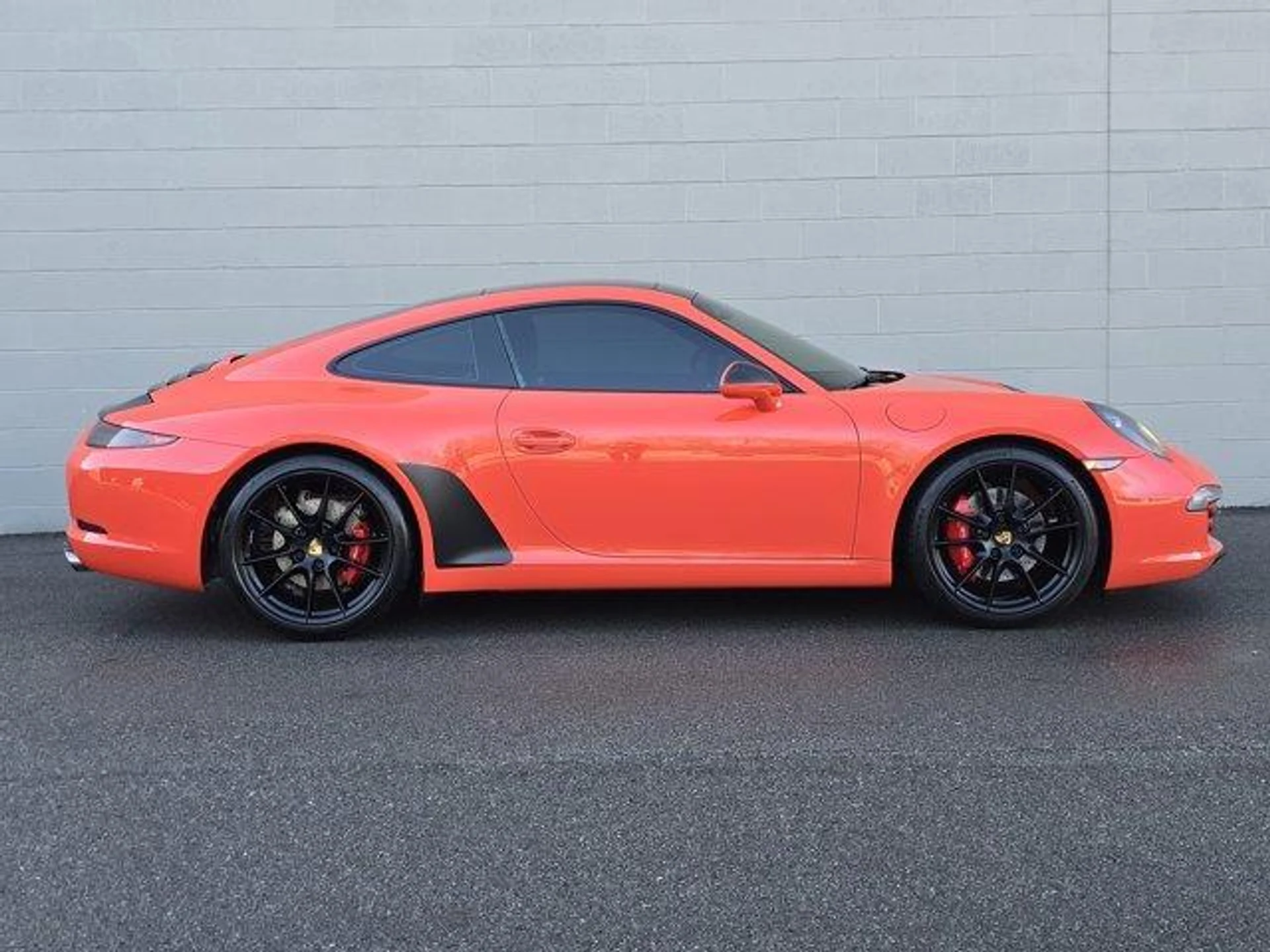 mph009_2263541366_sre_W1k_KCOIY_7_LS_0_Jfy_R3_Q0_C_Nq_XU_d895a62406