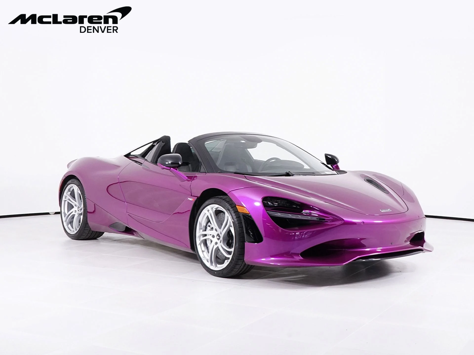 mph009_227411180_a32004a1abd8ecc1628be0da3513bf22x_ad2240616c