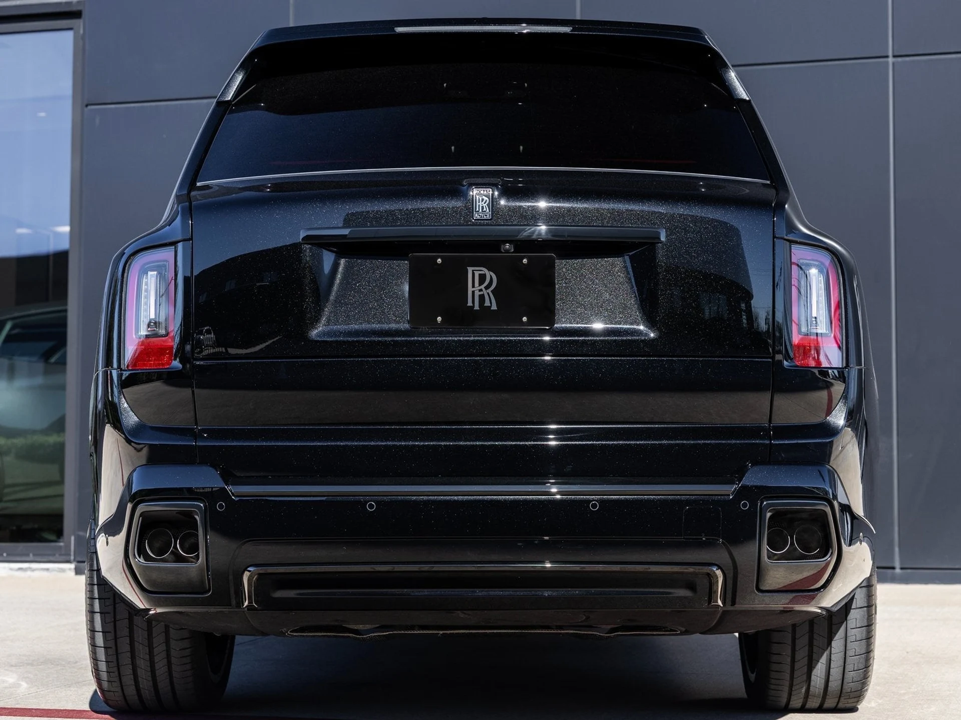 mph009_2279540416_10_d48e353d0e