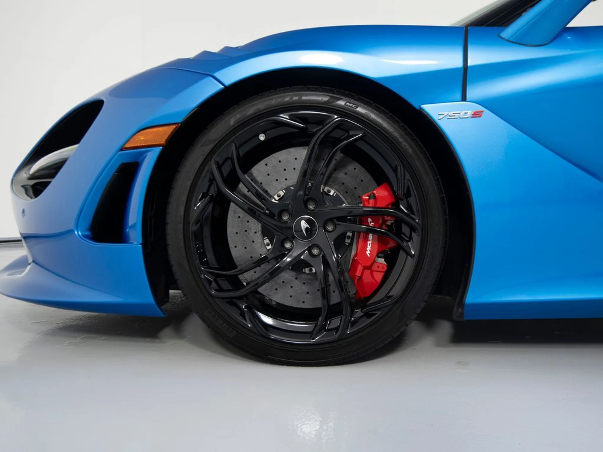 mph009_2283248557_a3d5bff0dfa08e5509de4938d2e9ac52x_cae6571f8a