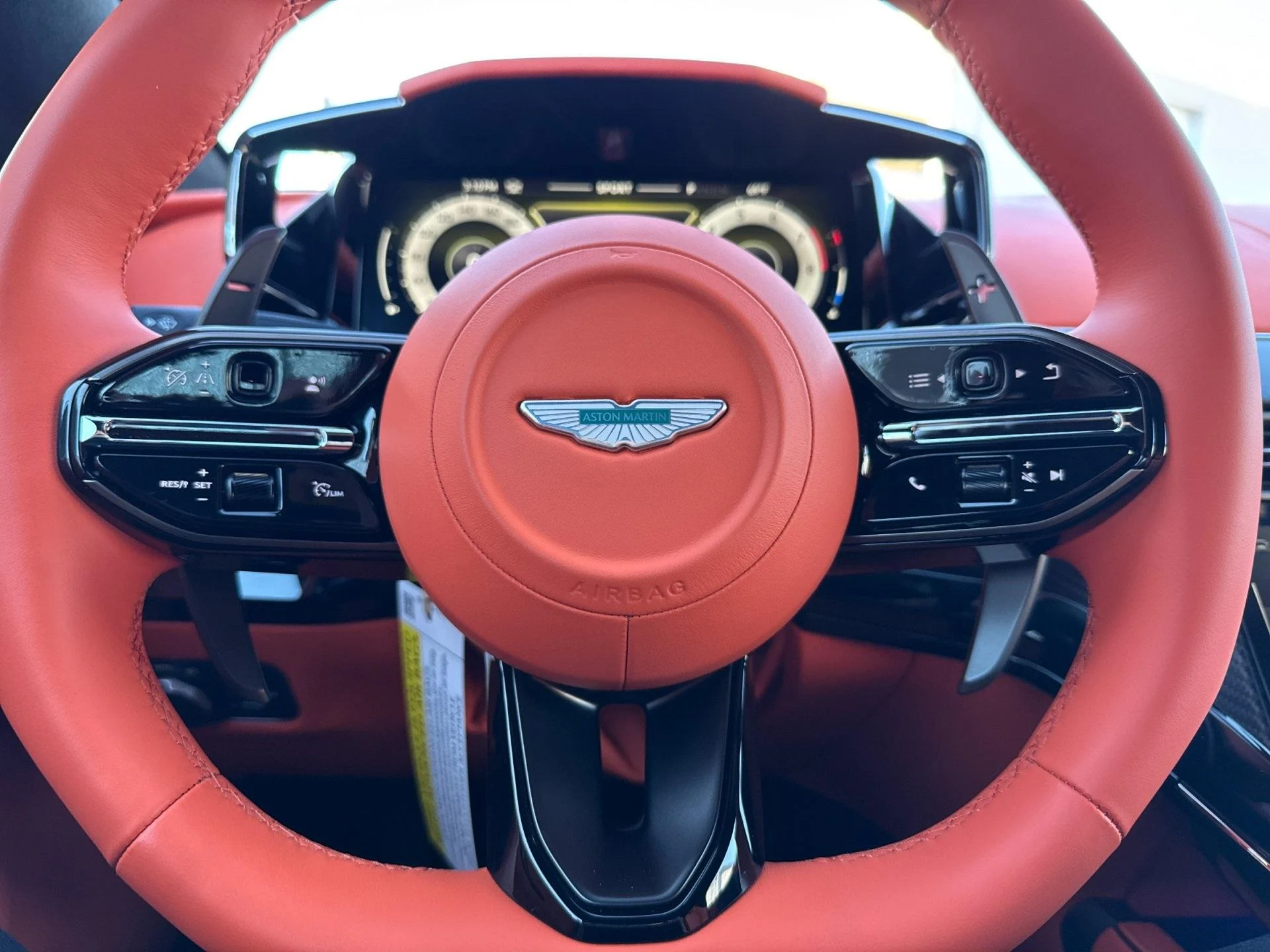 mph009_2292257123_New_2026_Aston_Martin_Vantage_S_1768403589_c0954e9f46