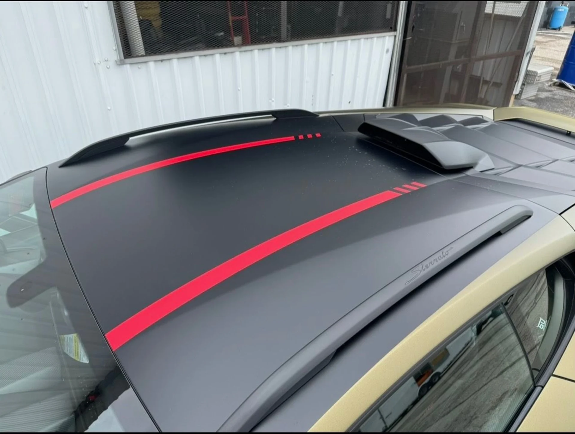 mph009_2295189875_Used_2024_Lamborghini_Huracan_Sterrato_1764024826_faefc513d2