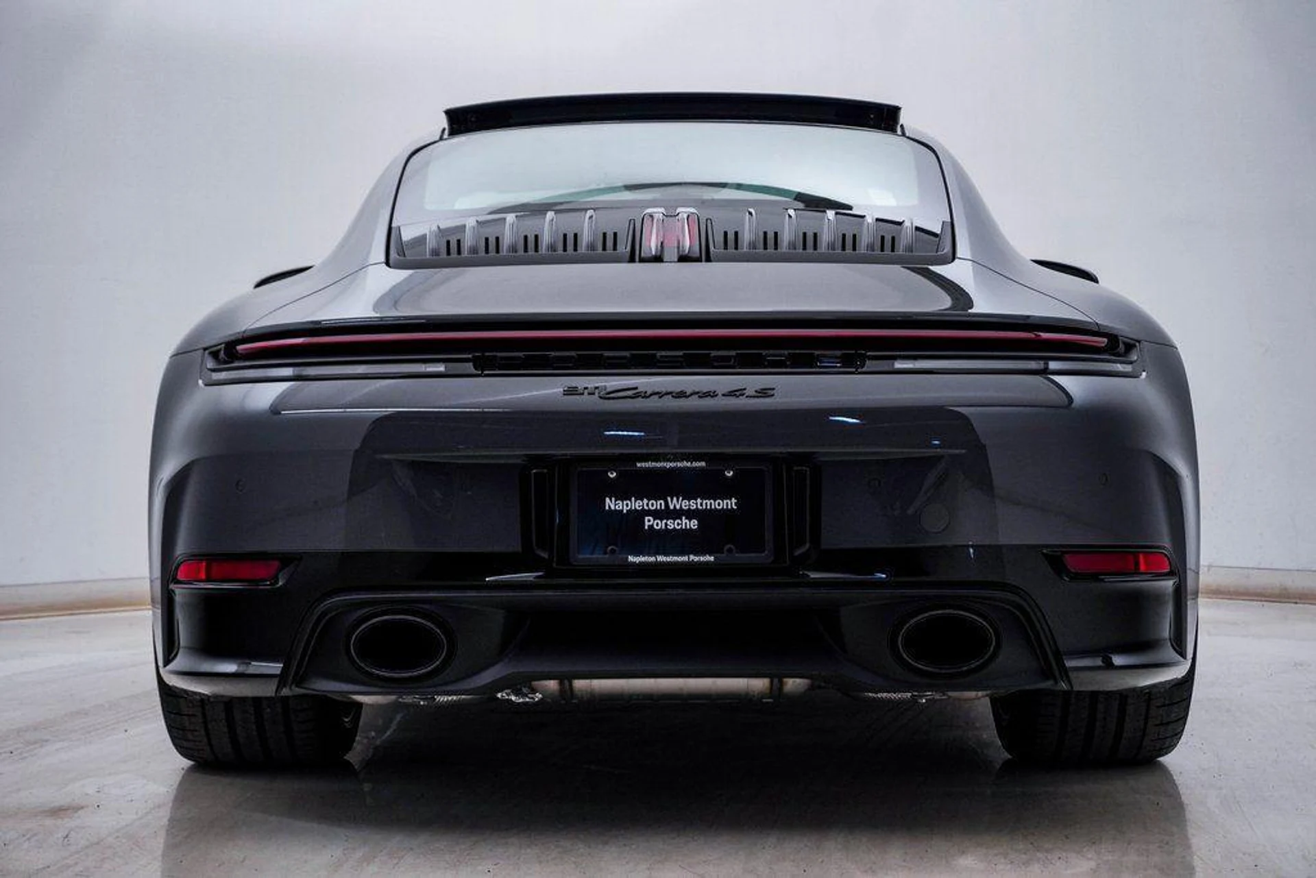 mph009_229522925_Wh0_X_53qut_Sp_UI_6_Om_A_Dim_H_Xjgb_A_04827d5ad2