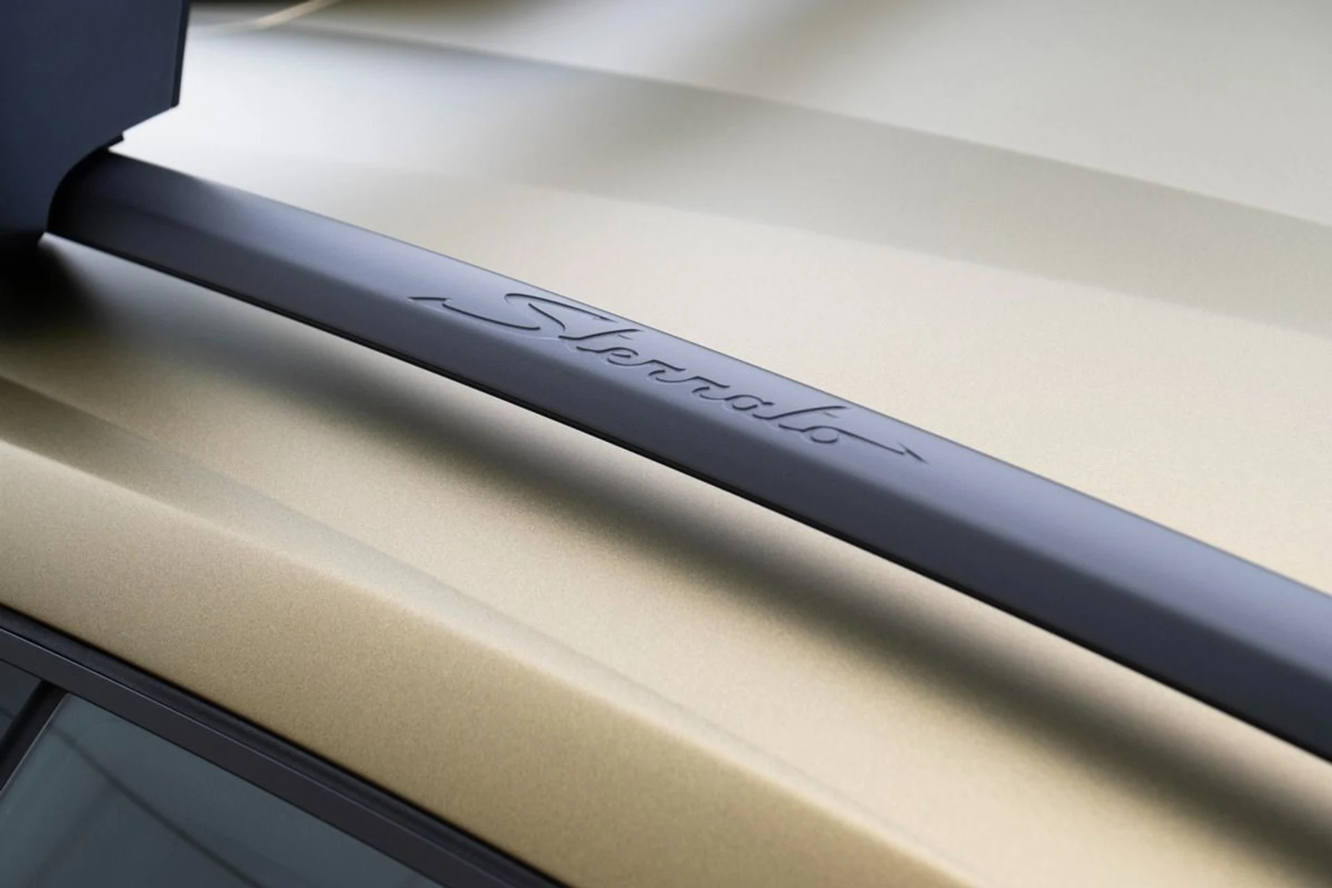 mph009_2298746297_Used_2023_Lamborghini_Huracan_Sterrato_1769868848_8301d19395