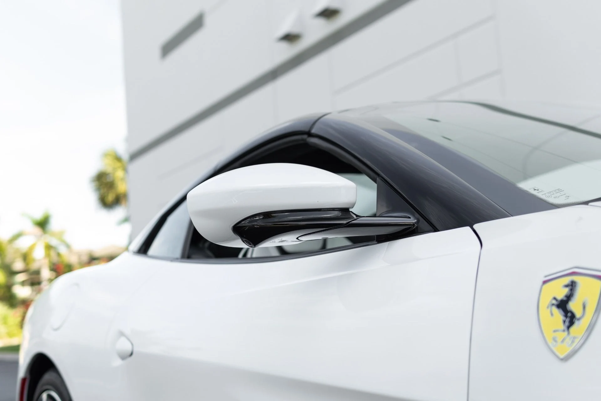 mph009_230656066_Used_2023_Ferrari_Portofino_M_1766185478_348a9b90a4