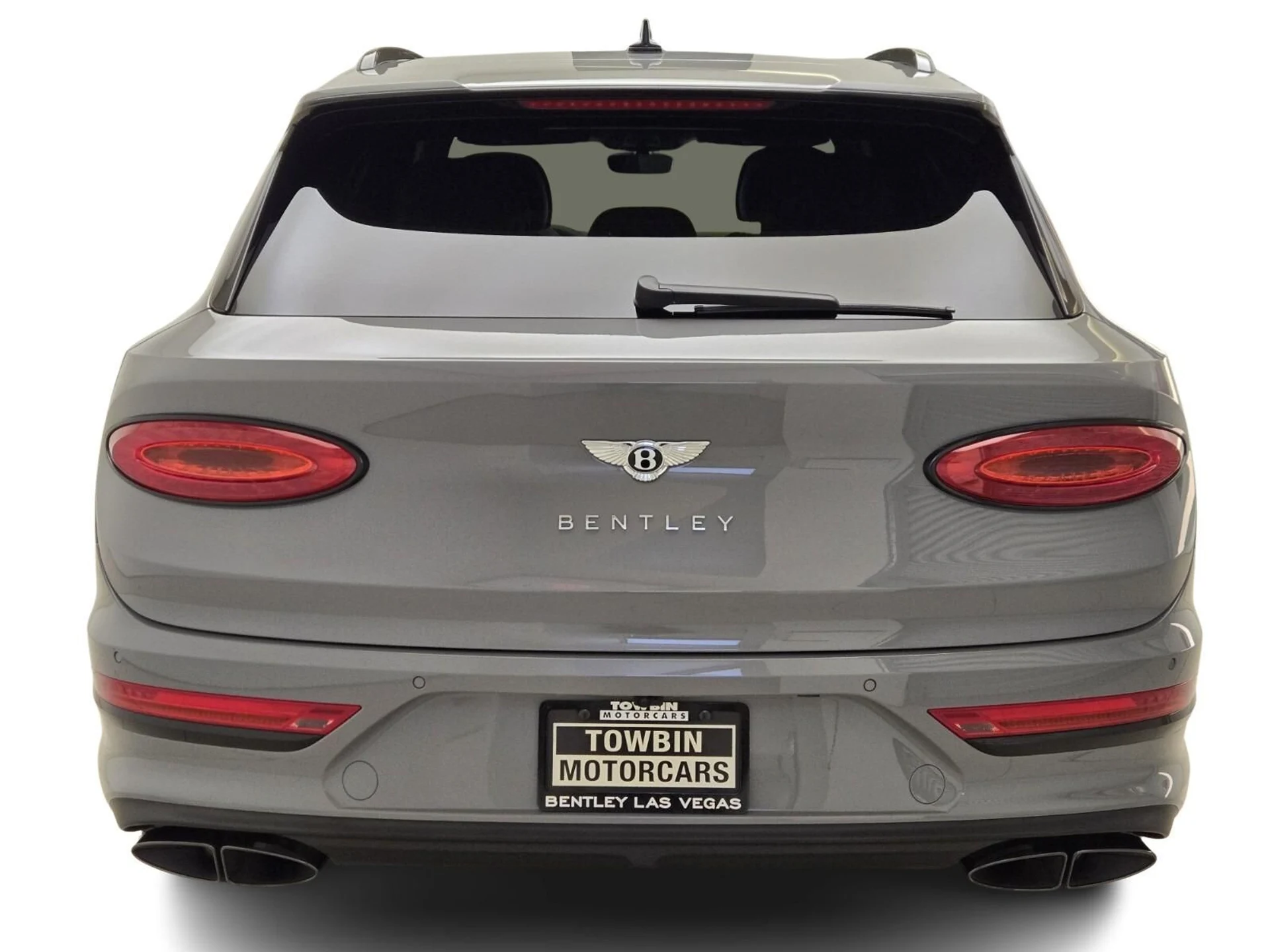 mph009_2312775898_Used_2025_Bentley_Bentayga_V8_1755588403_7437a94a16
