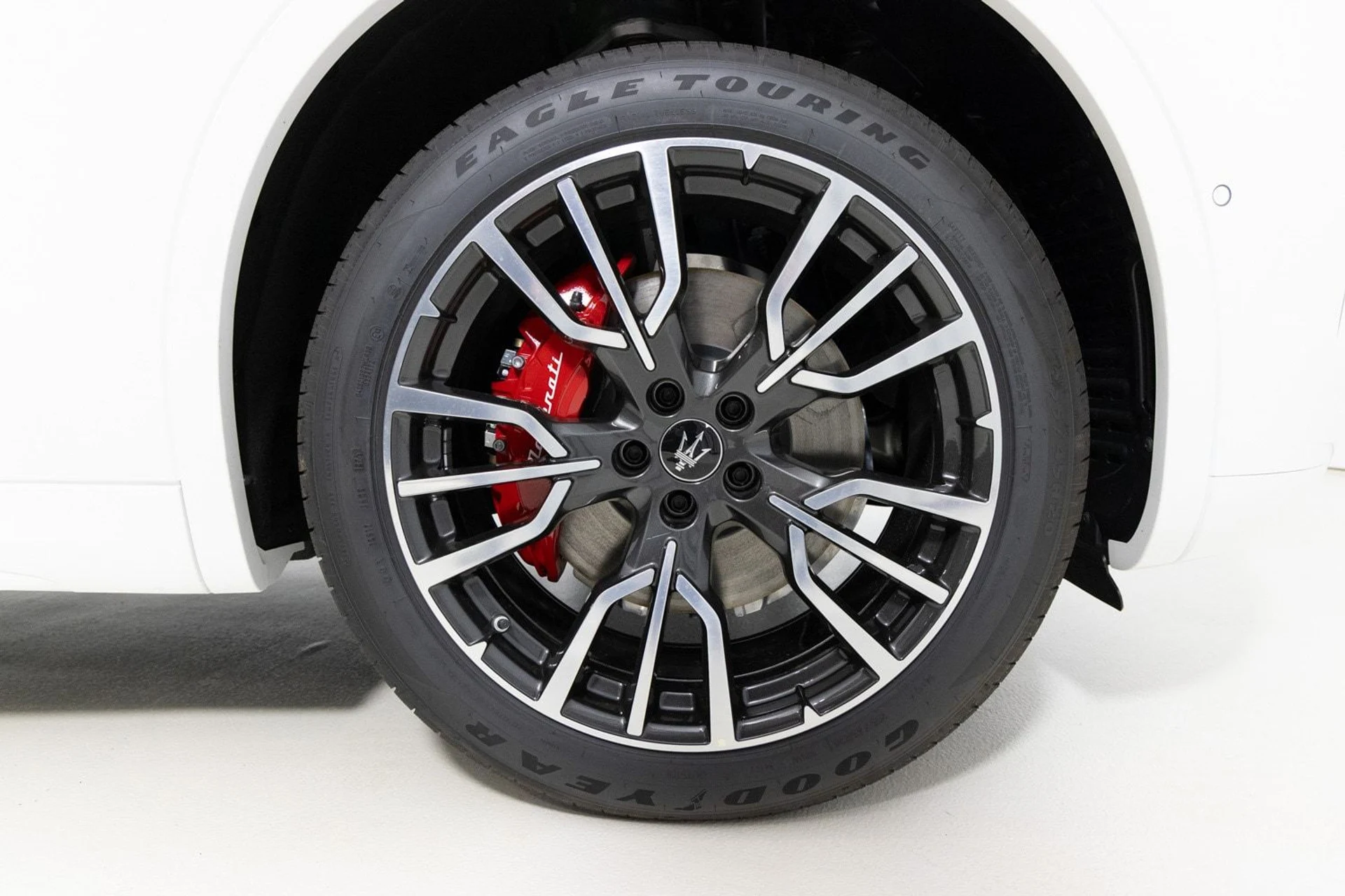 mph009_2315491801_86fbeaf85f4047fca1b9cc45c2fb207f_905e12fc2f