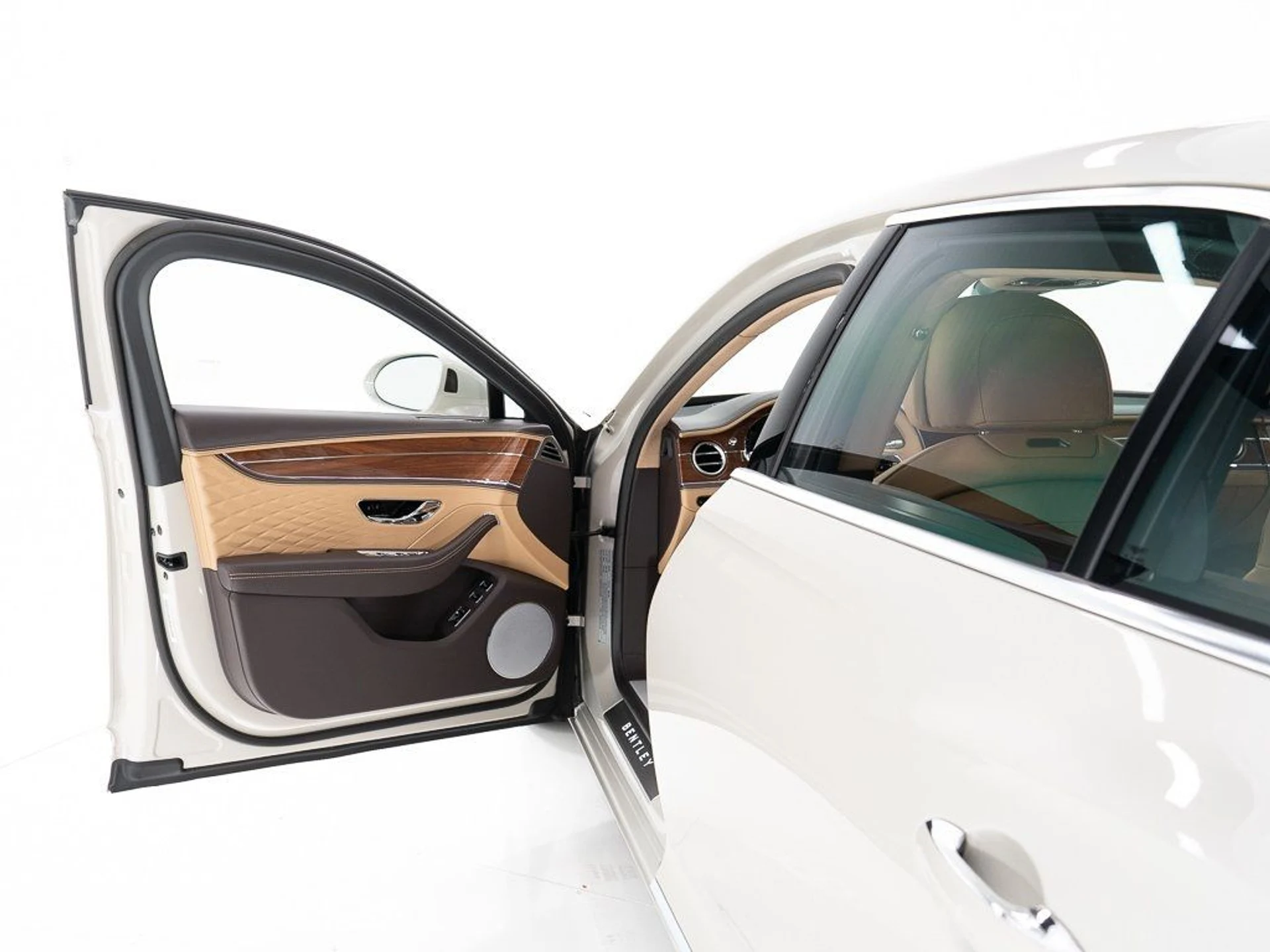 mph009_2317990666_0980fb12b6145a65c521d2f4f733bde4_7cc2efa4b4