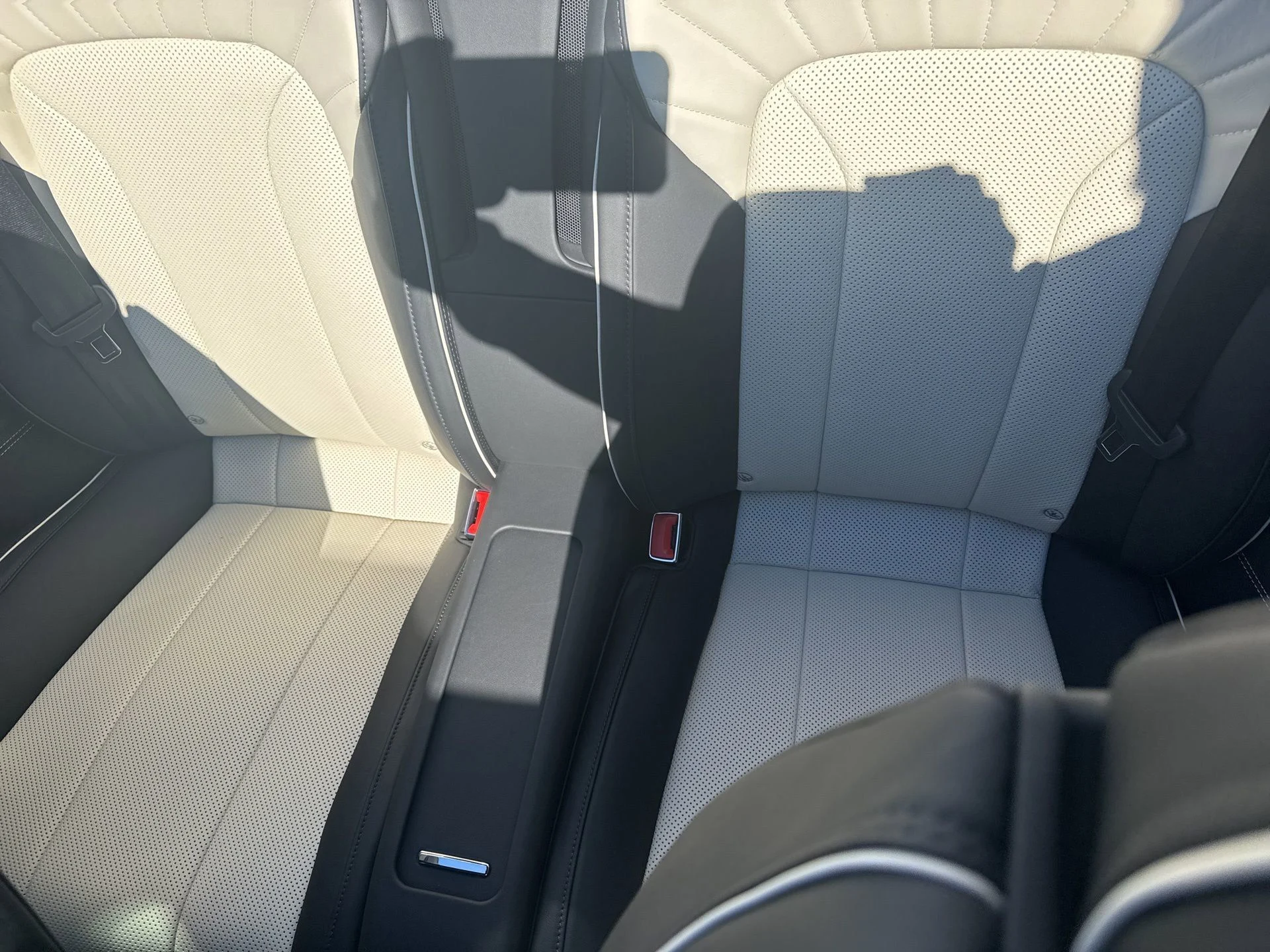 mph009_2319503220_ada4a344dd67450baae91cb7641944c7_df6b2c70a9