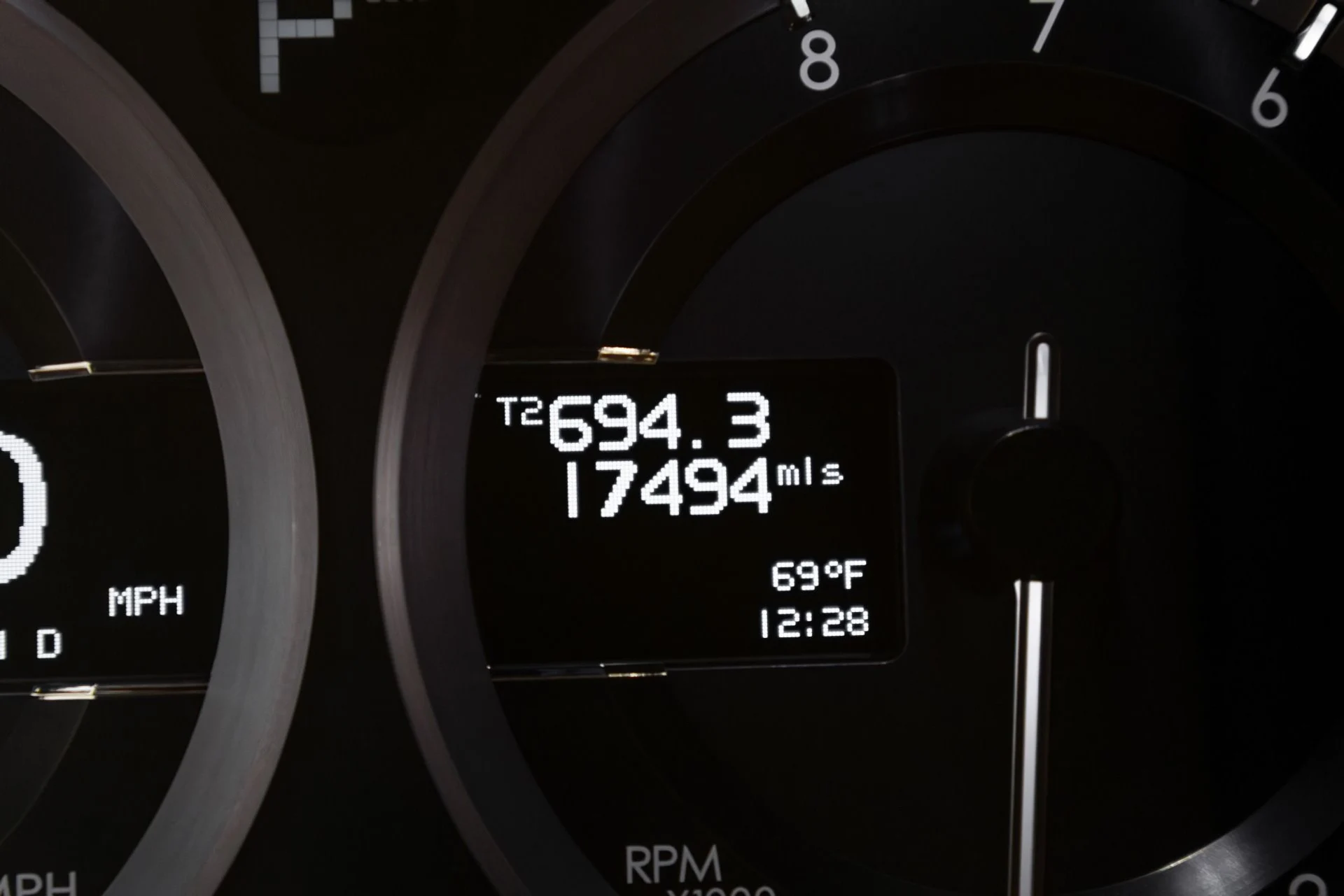 mph009_2323272427_Used_2016_Aston_Martin_Rapide_S_1767648441_23975d2667