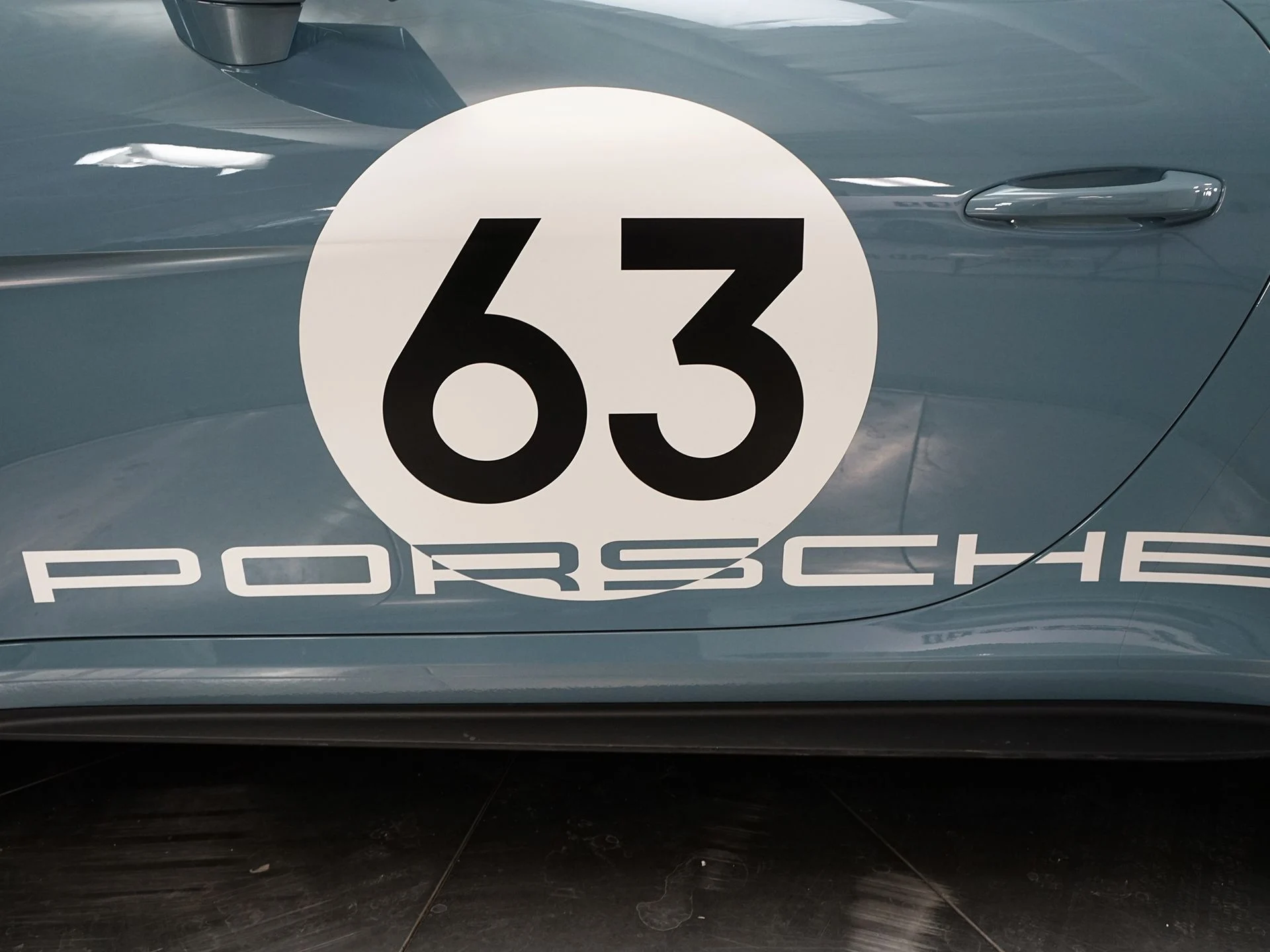 mph009_2323792639_86f5594bb2ef2273db6a2d9c6734d8c3x_f7571314a6