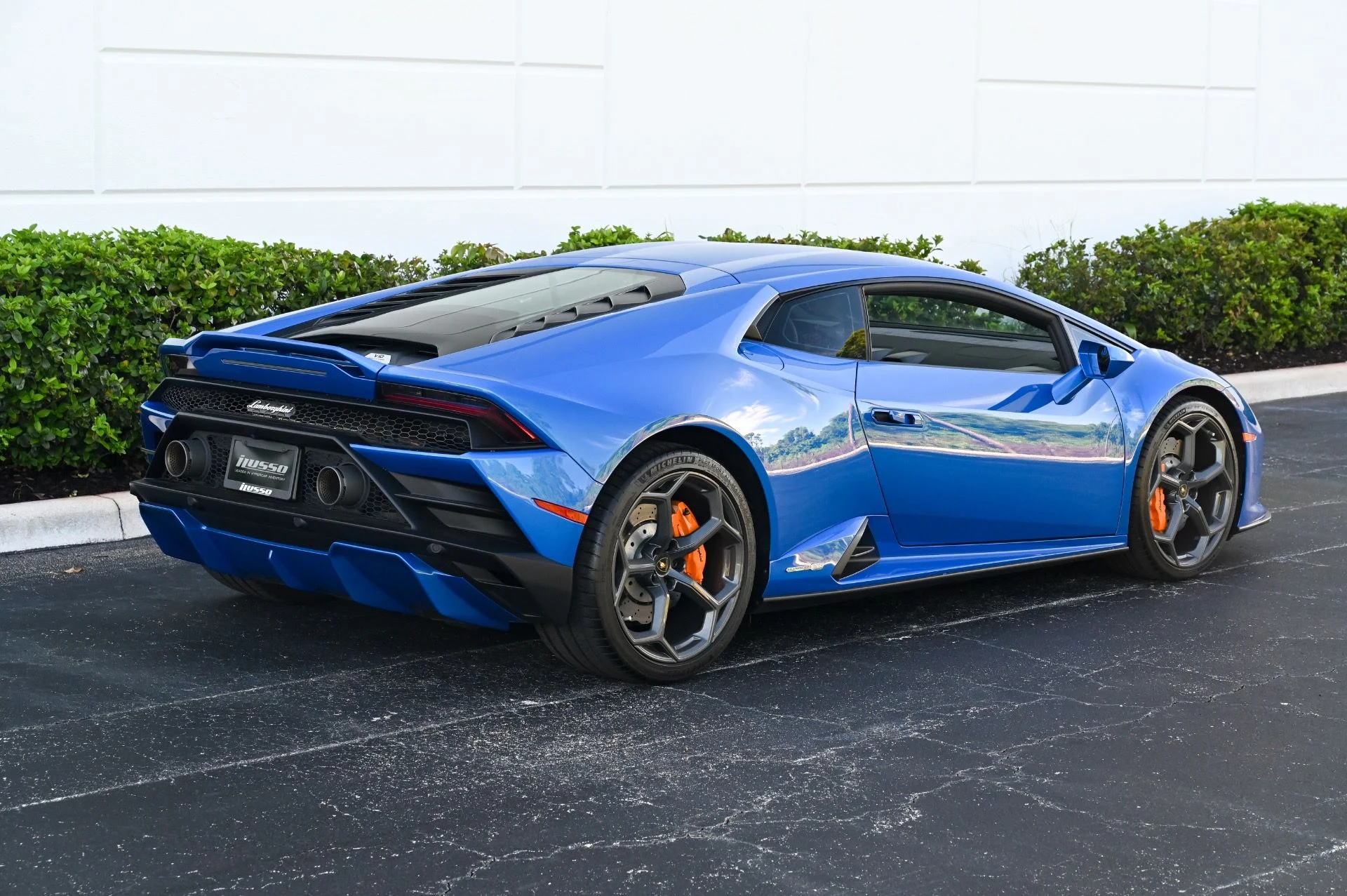 mph009_2327006842_Used_2020_Lamborghini_Huracan_EVO_1726853316_702947a74b