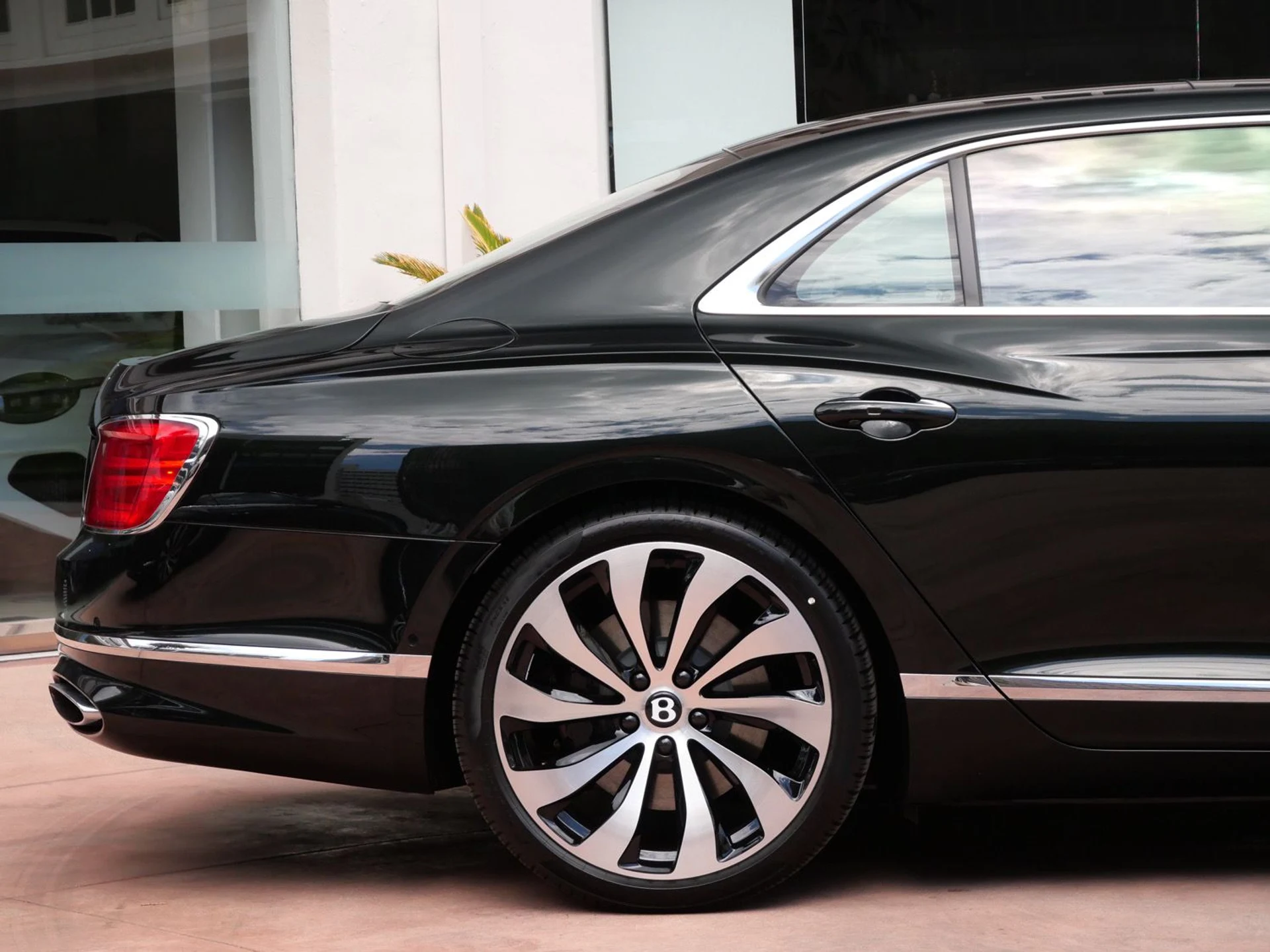 mph009_2338882991_658817b0abcf55d5895f686eb8a0930bx_d0c05850ca