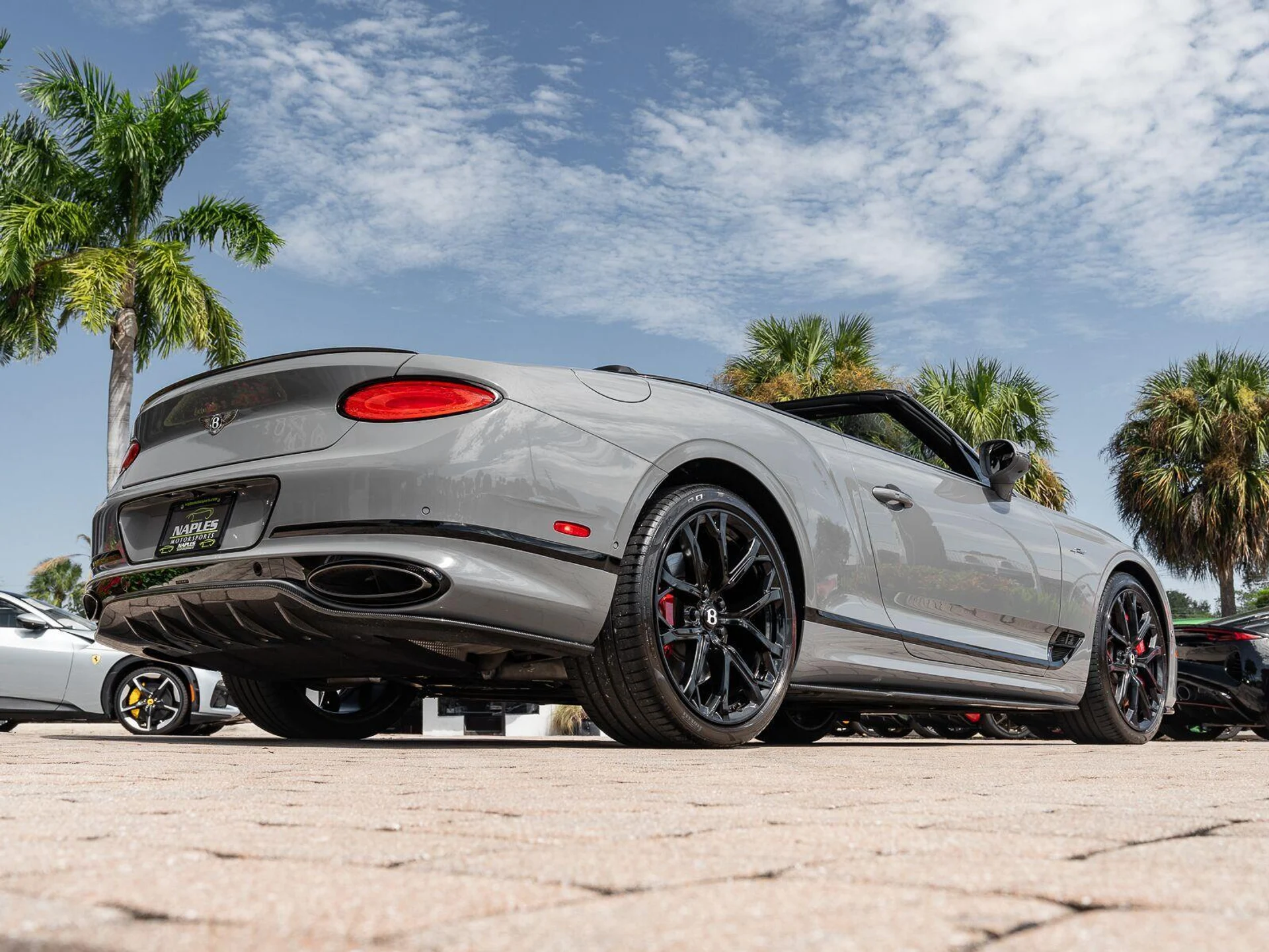 mph009_2341665450_Used_2023_Bentley_Continental_GTC_Speed_1791839517_1c6bc06b59