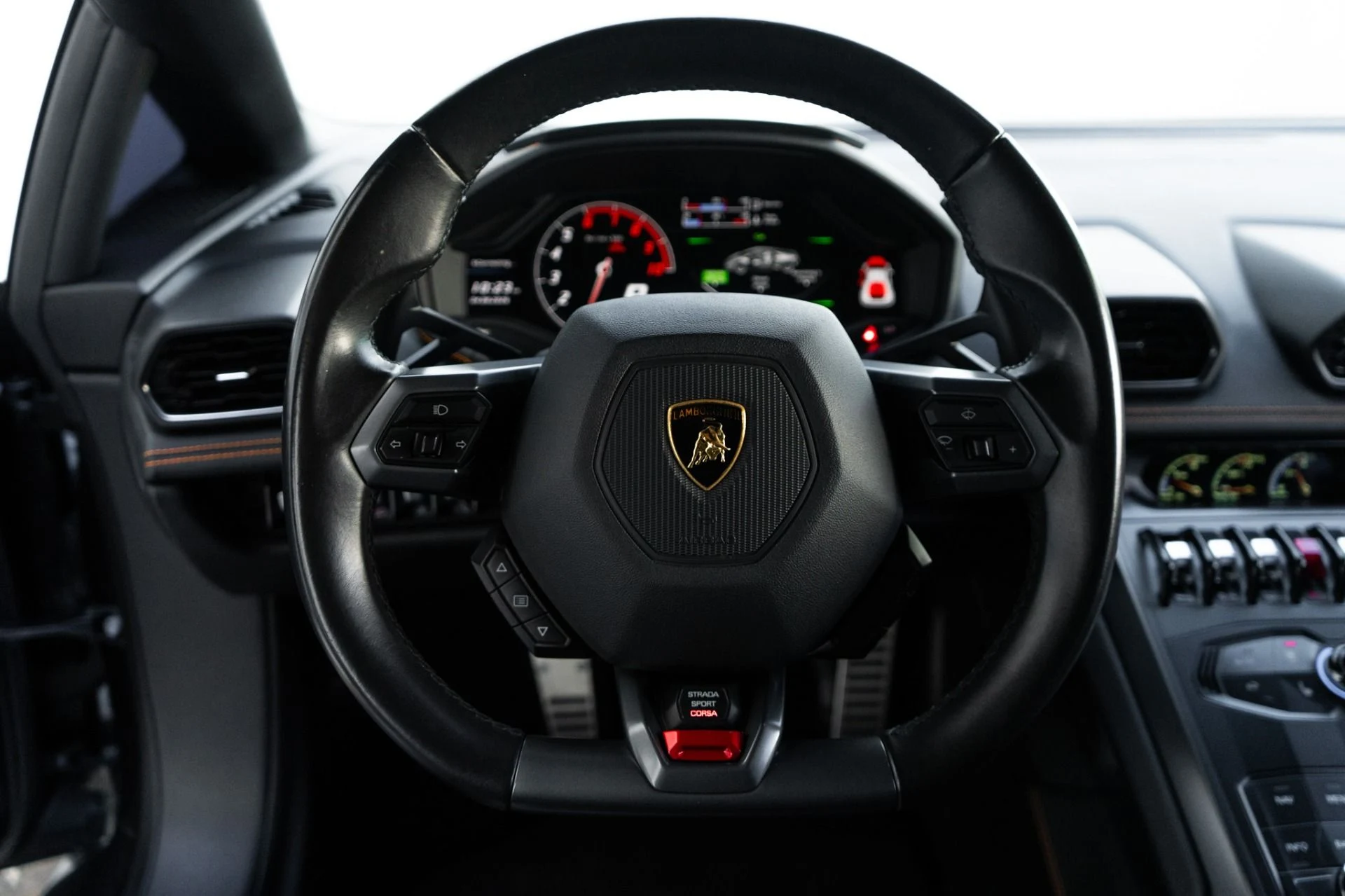 mph009_2348841649_Used_2015_Lamborghini_Huracan_LP_610_4_1775769923_743be3961b