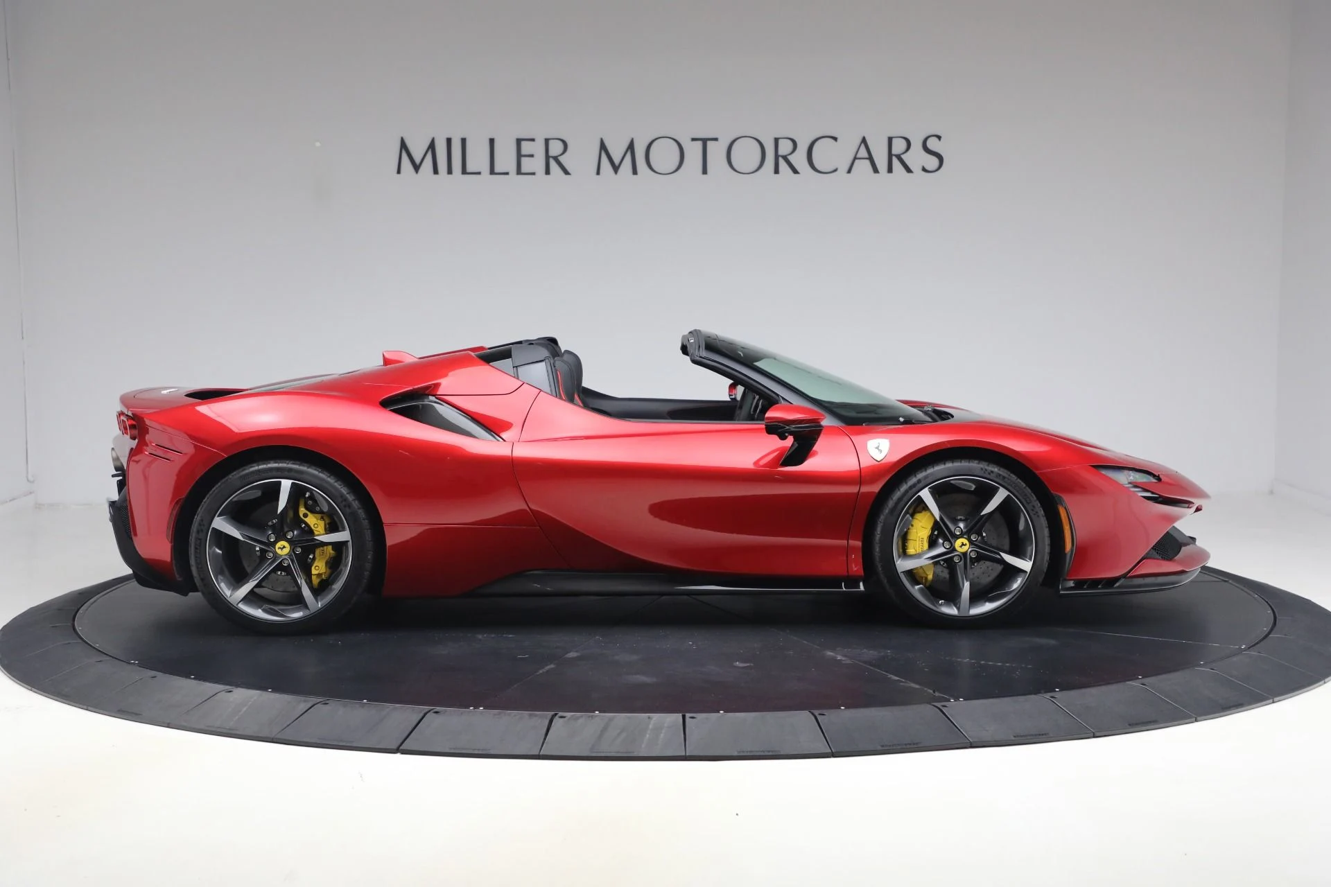 mph009_2369028567_Used_2024_Ferrari_SF_90_Spider_1789161523_cc22174a69