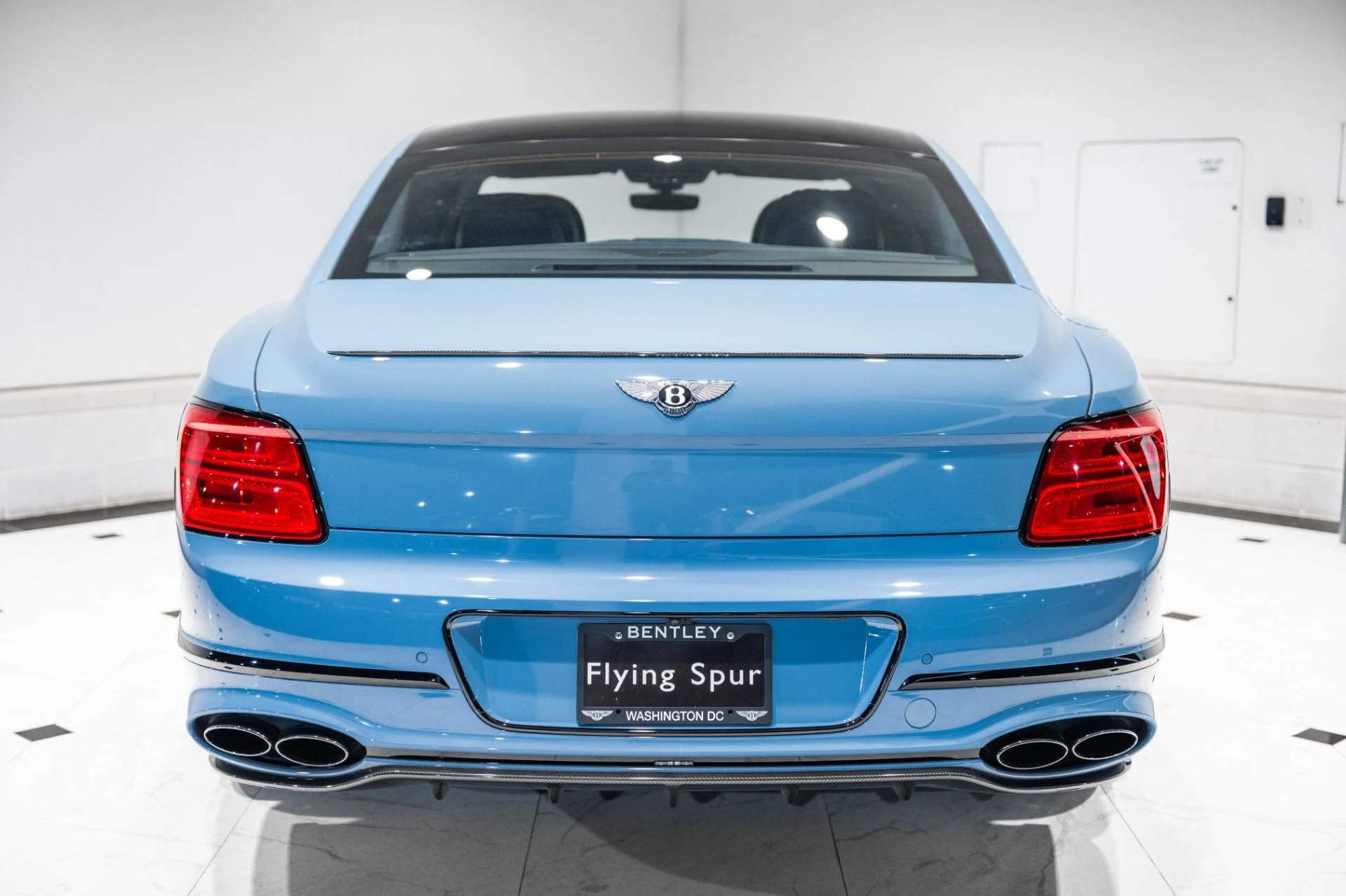 mph009_2372169106_Used_2024_Bentley_Flying_Spur_Edition_8_1777999219_264e7bb60c