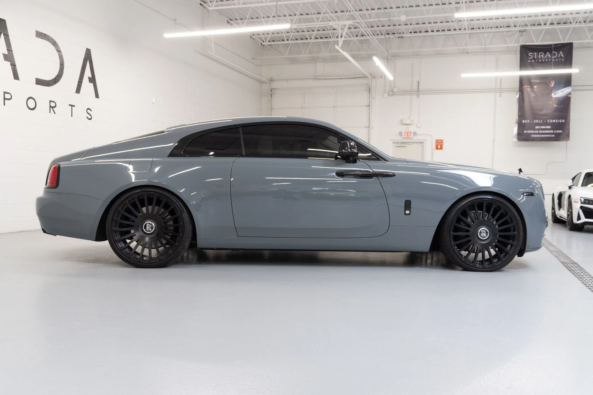 mph009_2380741997_Used_2016_Rolls_Royce_Wraith_1761860599_092f9a2734