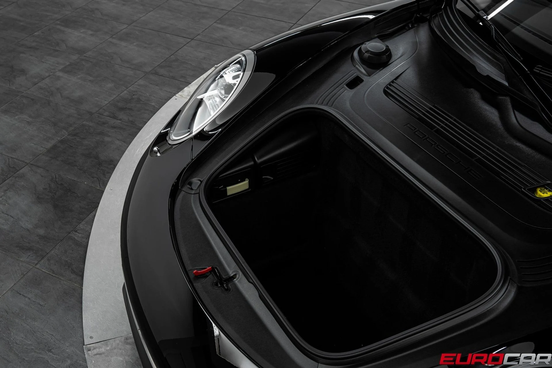 mph009_2383755717_image_10_f57c2f3629