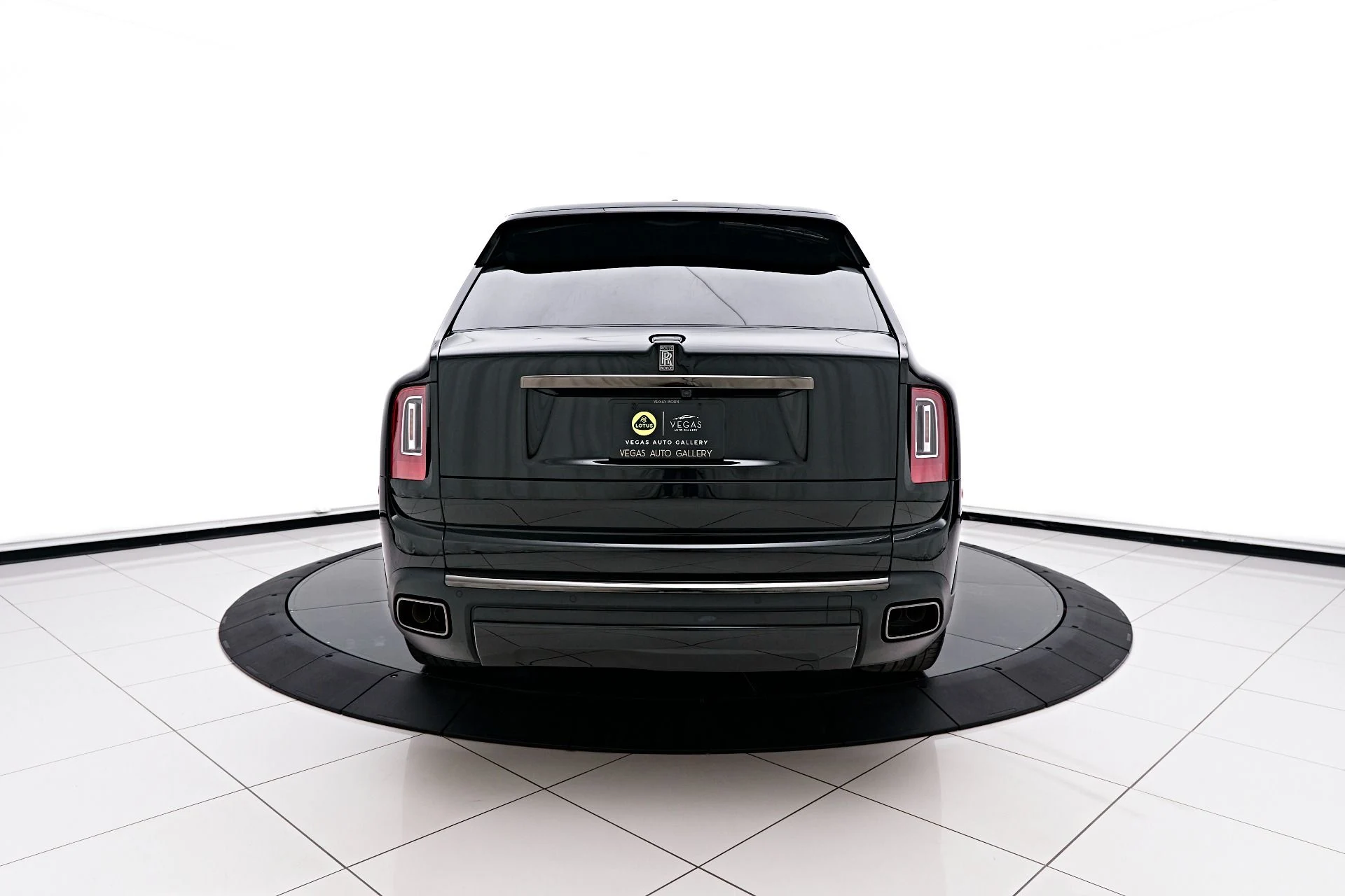 mph009_2387866826_Used_2022_Rolls_Royce_Cullinan_Base_1679686724_8c653438da