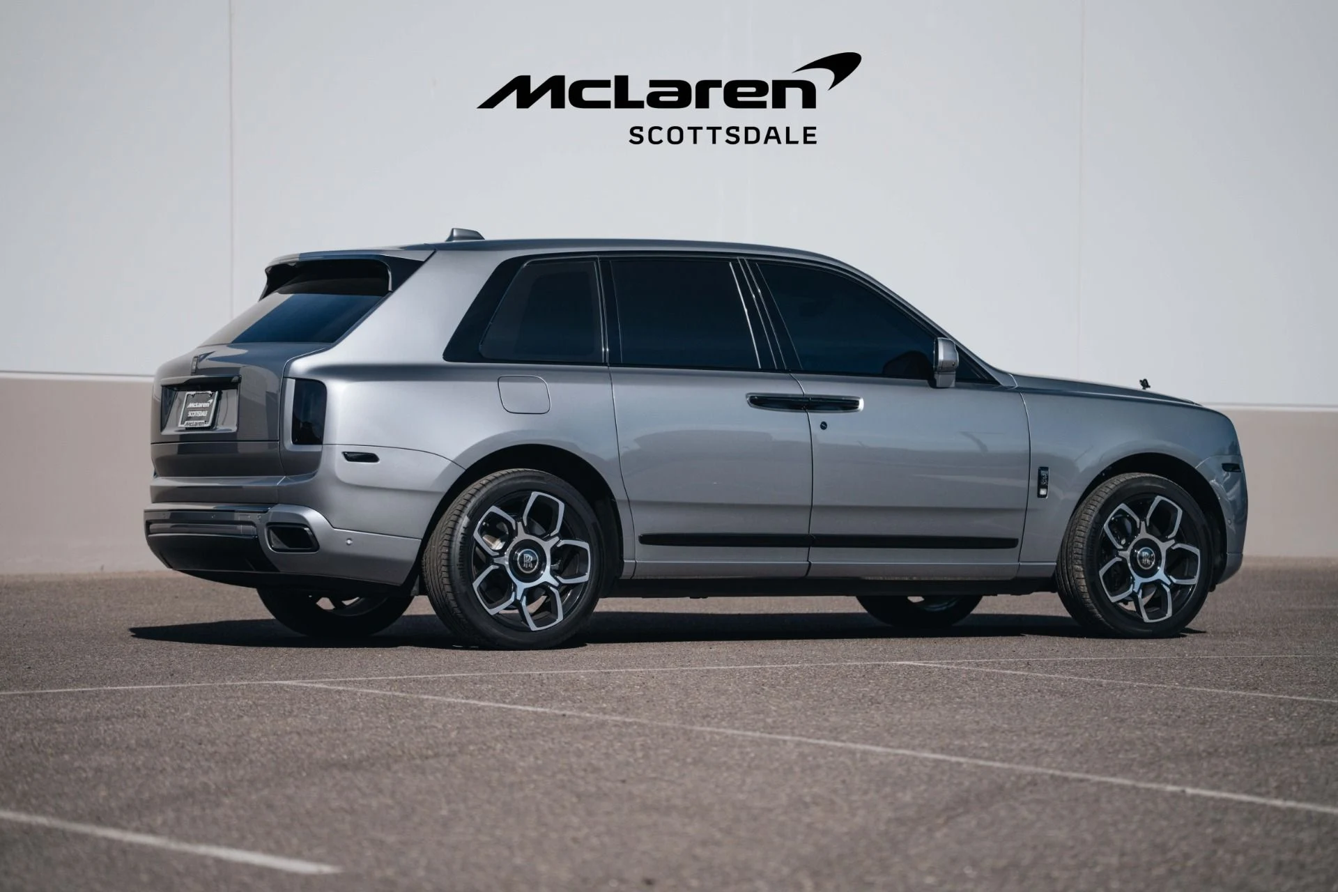 mph009_2388167079_Used_2023_Rolls_Royce_CULLINAN_1732171219_ee1addc954