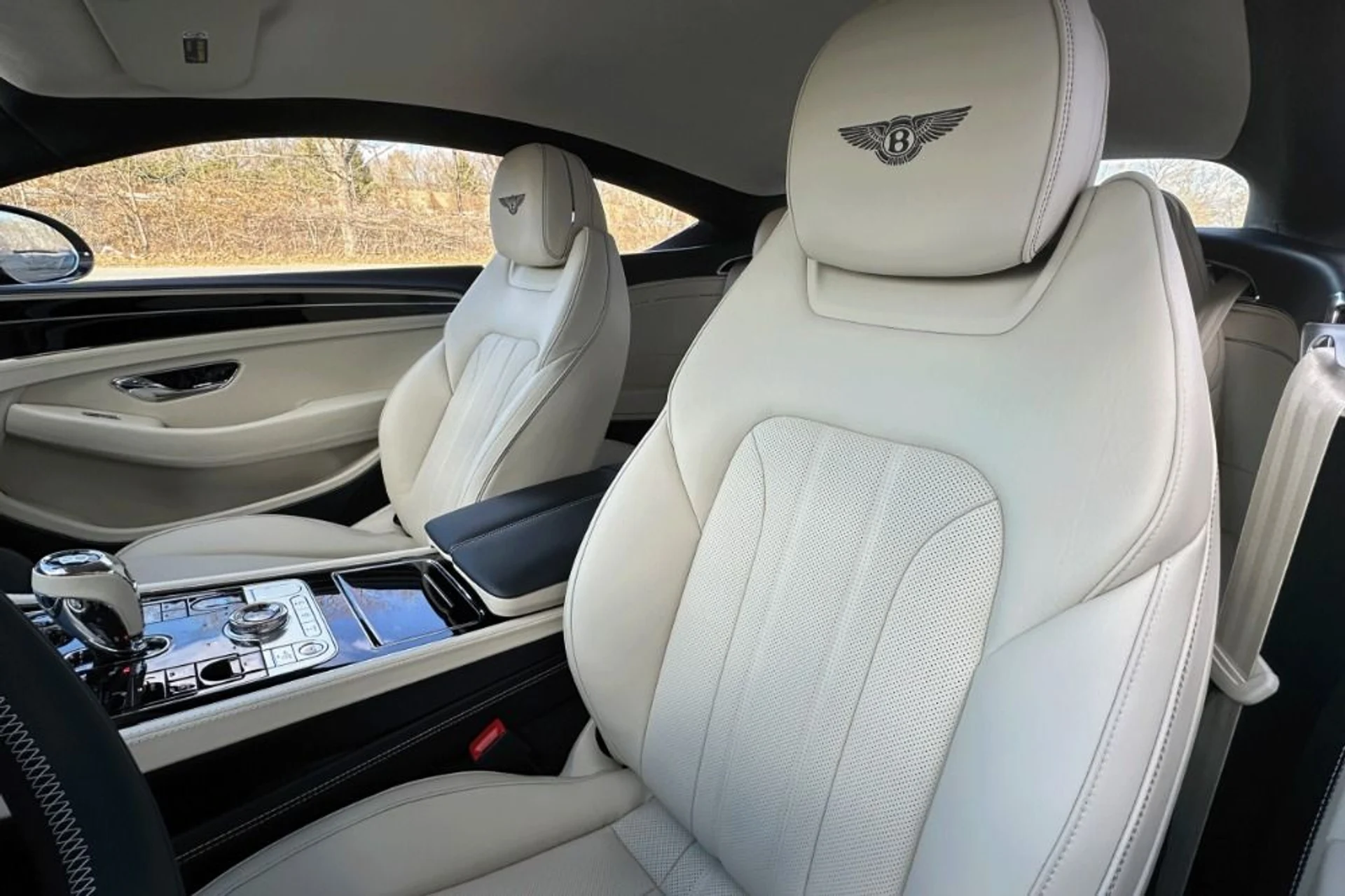 mph009_239145956_New_2026_Bentley_Continental_GT_GT_1765798879_33ea66283e