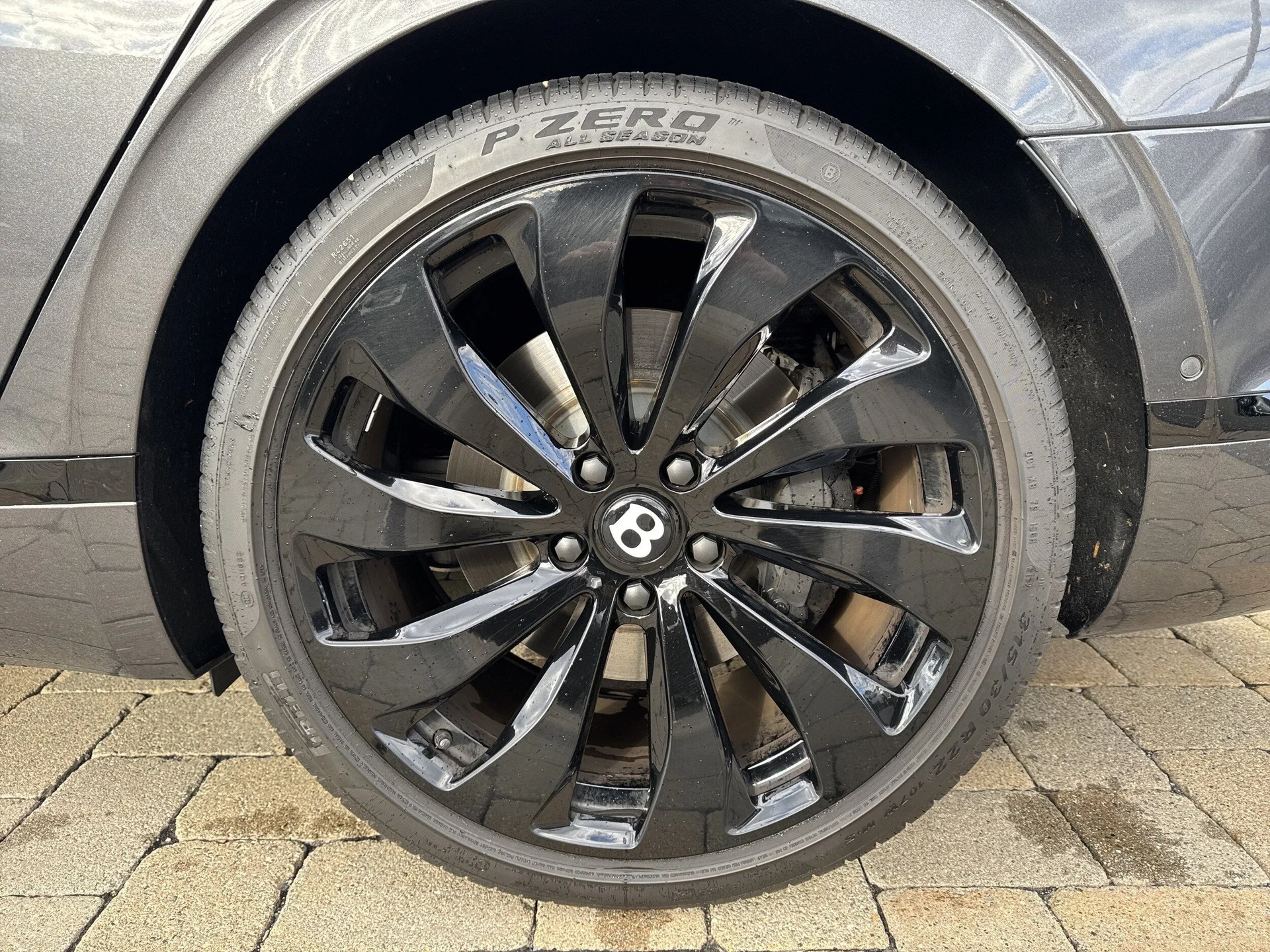 mph009_239723728_70175f1696c3bc53d2f21261d0aff231x_3890275ba8