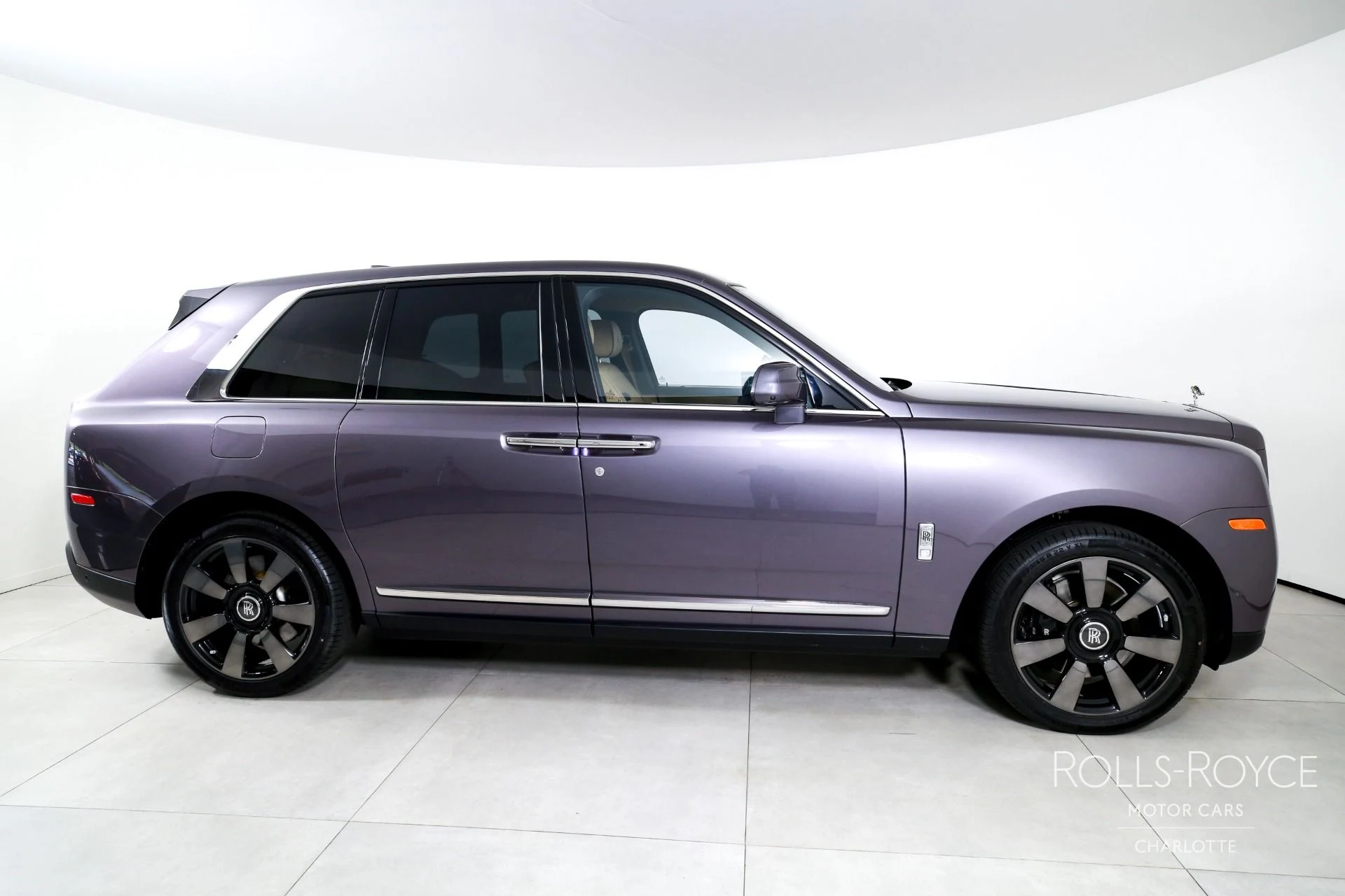 mph009_2399638734_Used_2020_Rolls_Royce_Cullinan_1789145269_0ae4047d37